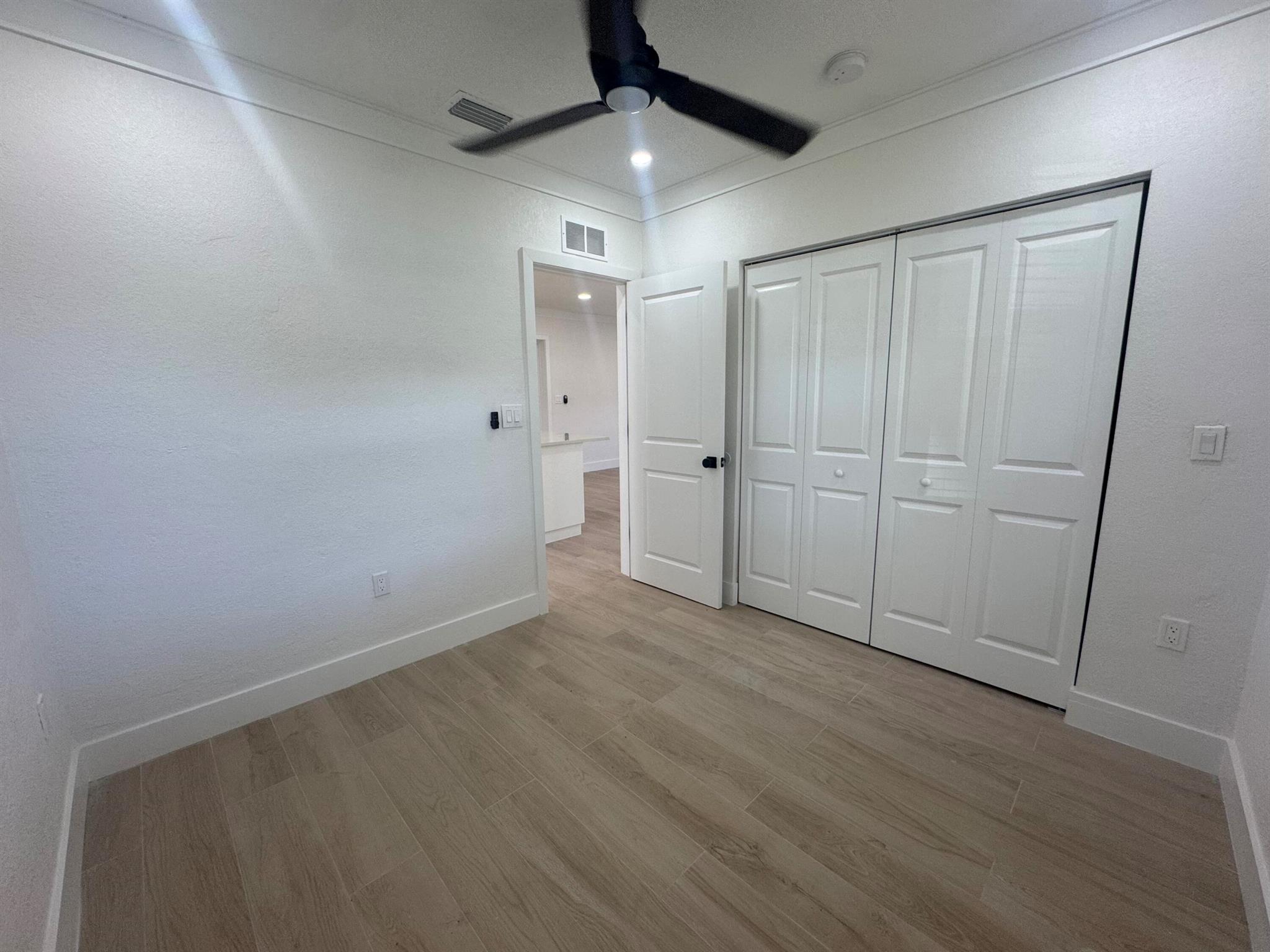 3015 Robert Road