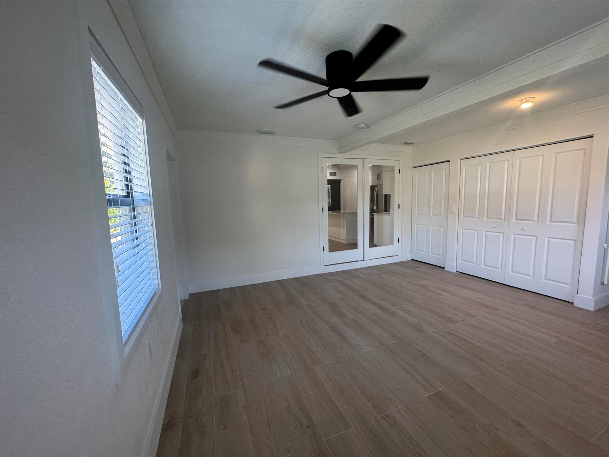 3015 Robert Road