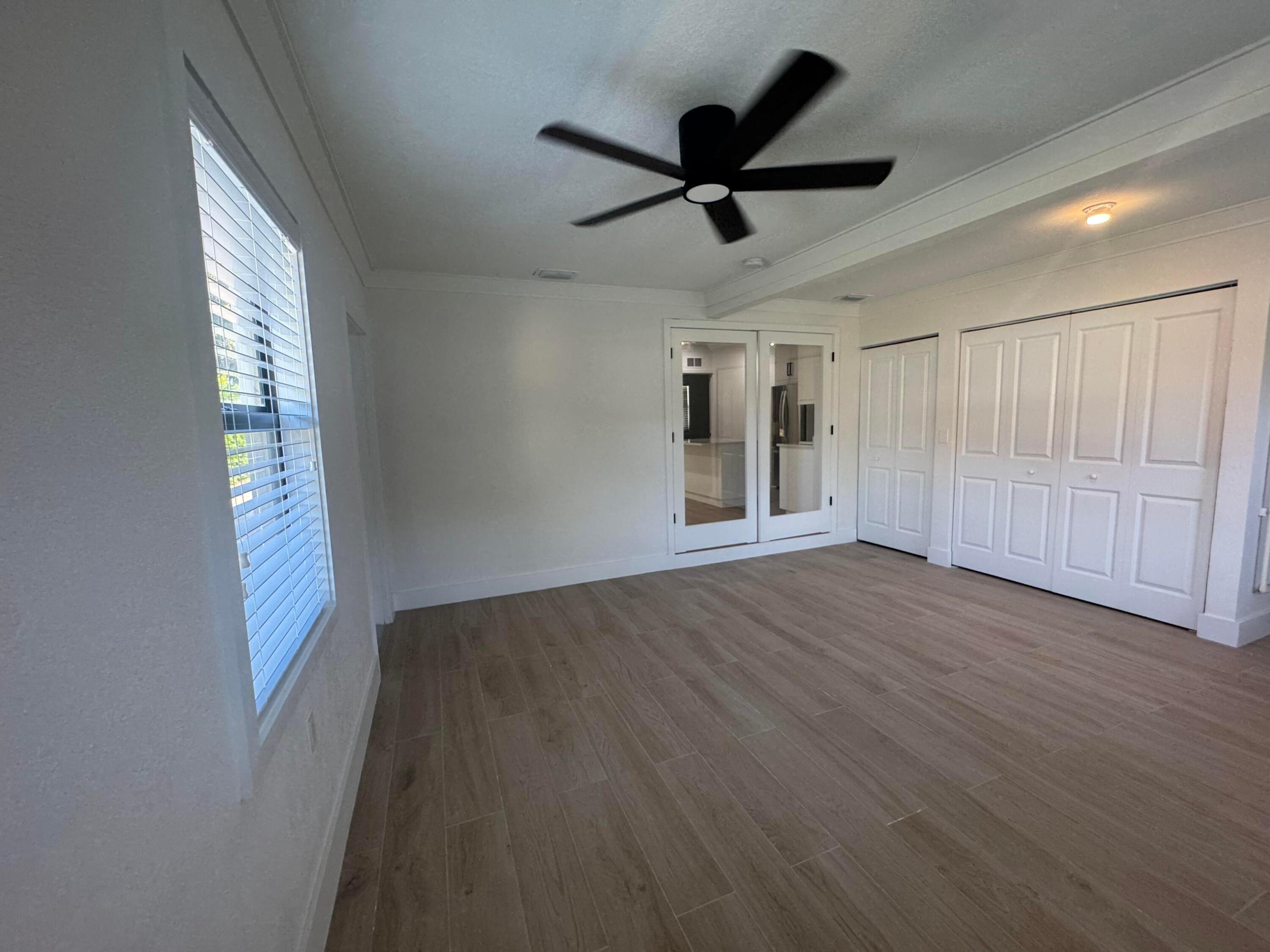 3015 Robert Road