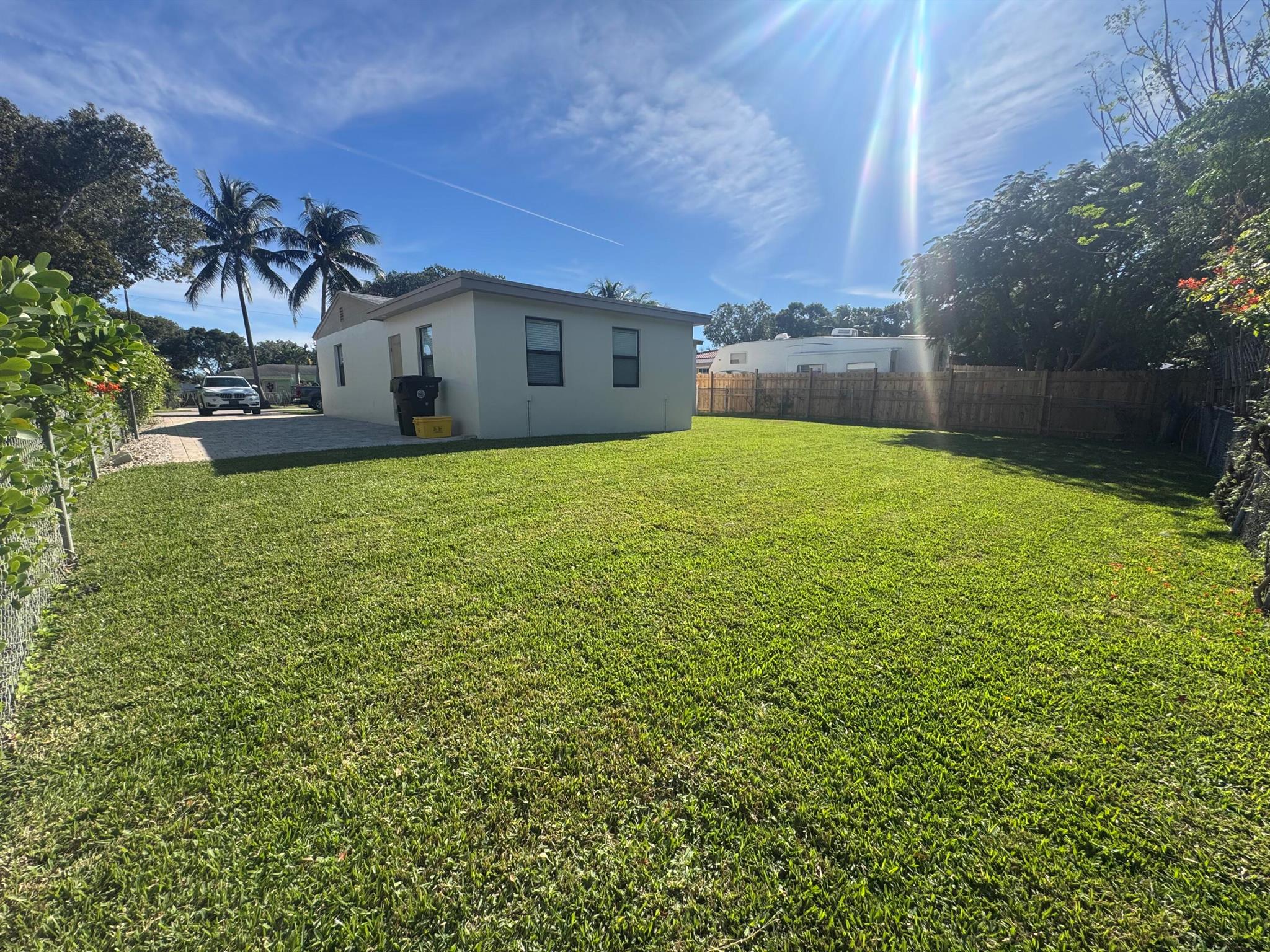 3015 Robert Road