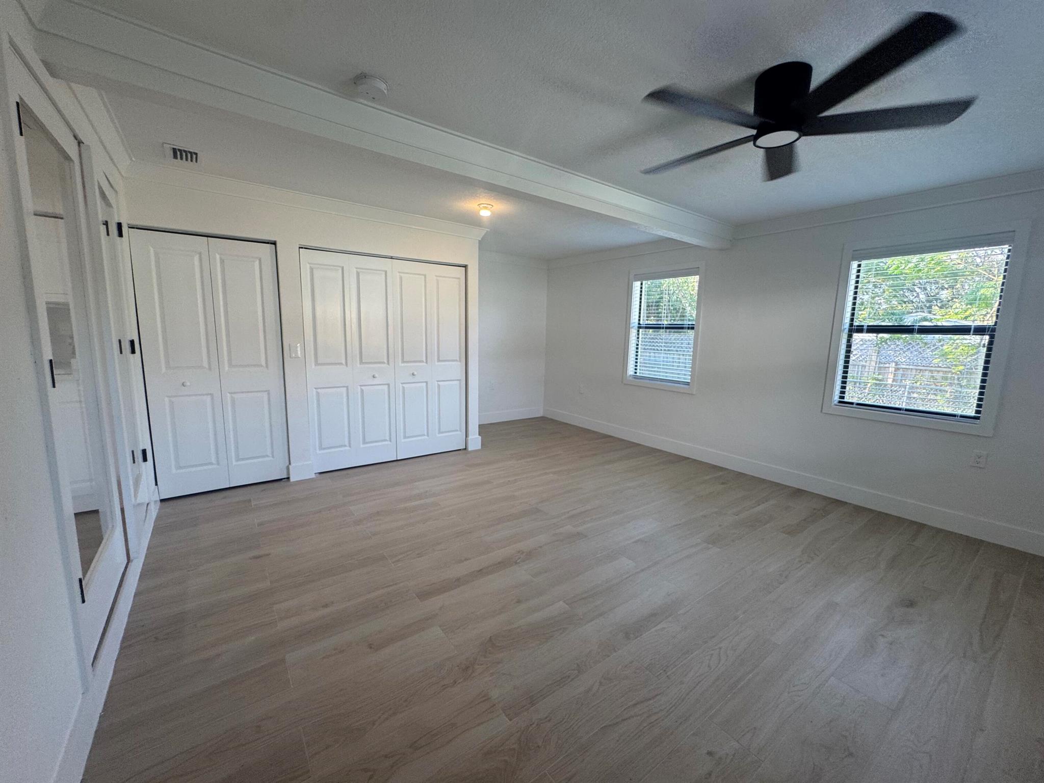 3015 Robert Road