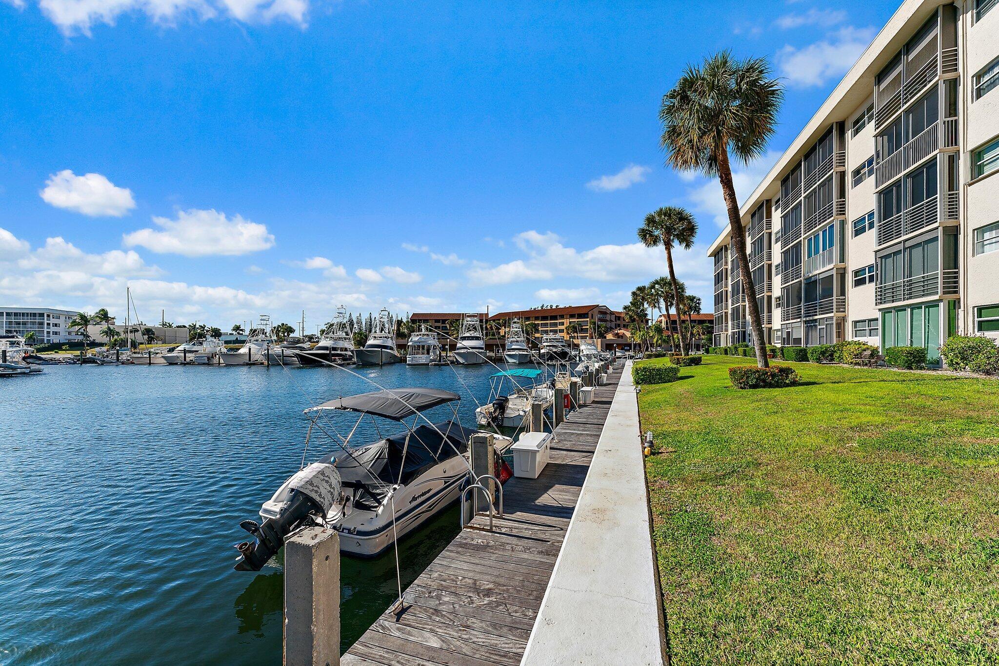 21 Yacht Club Drive 204