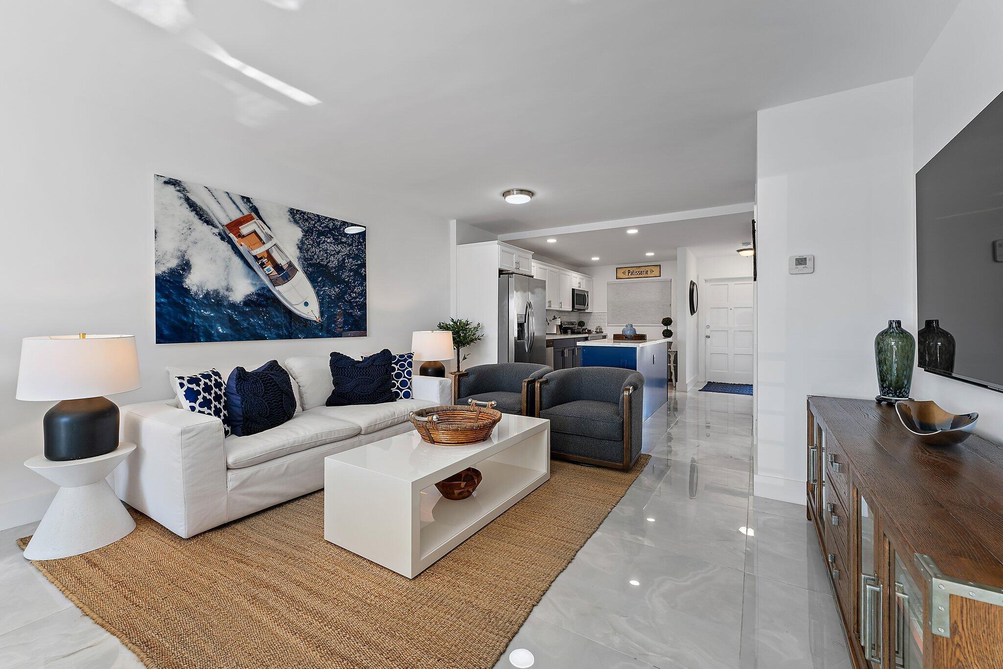 21 Yacht Club Drive 204