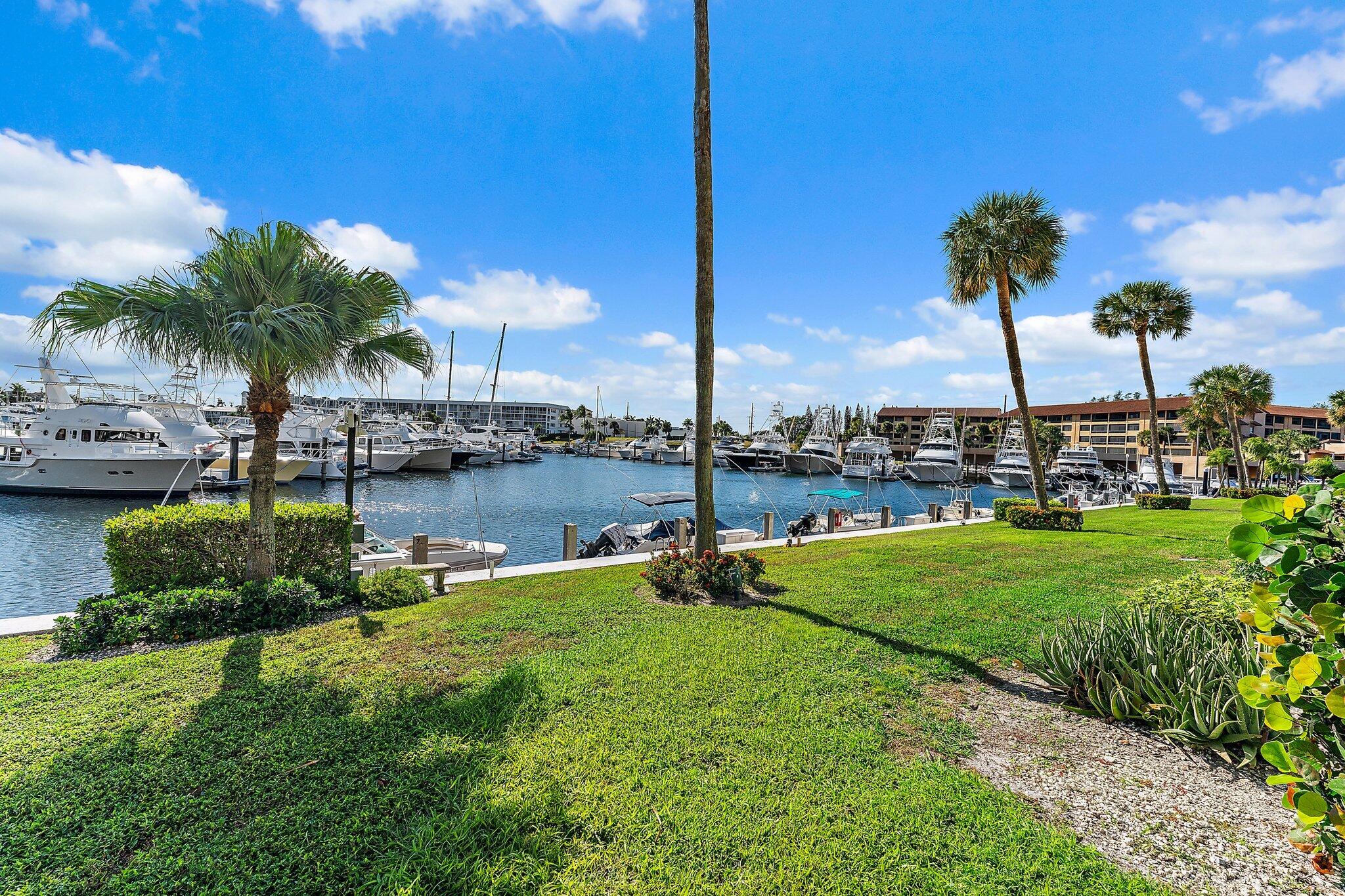 21 Yacht Club Drive 204