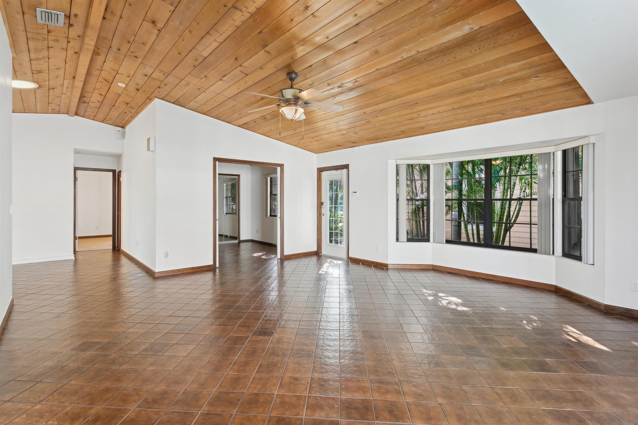 405 Xanadu Place