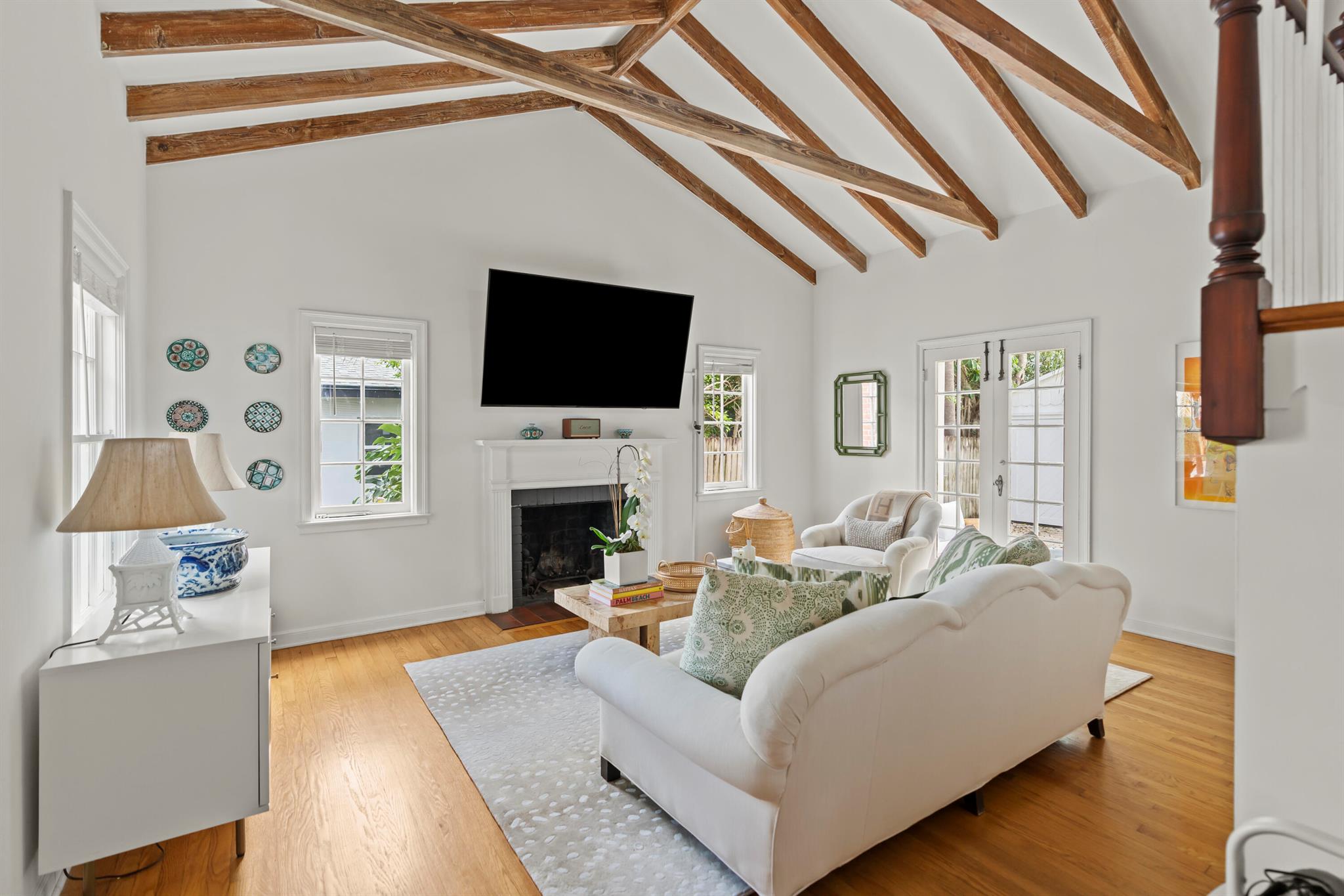 228 Walton Boulevard