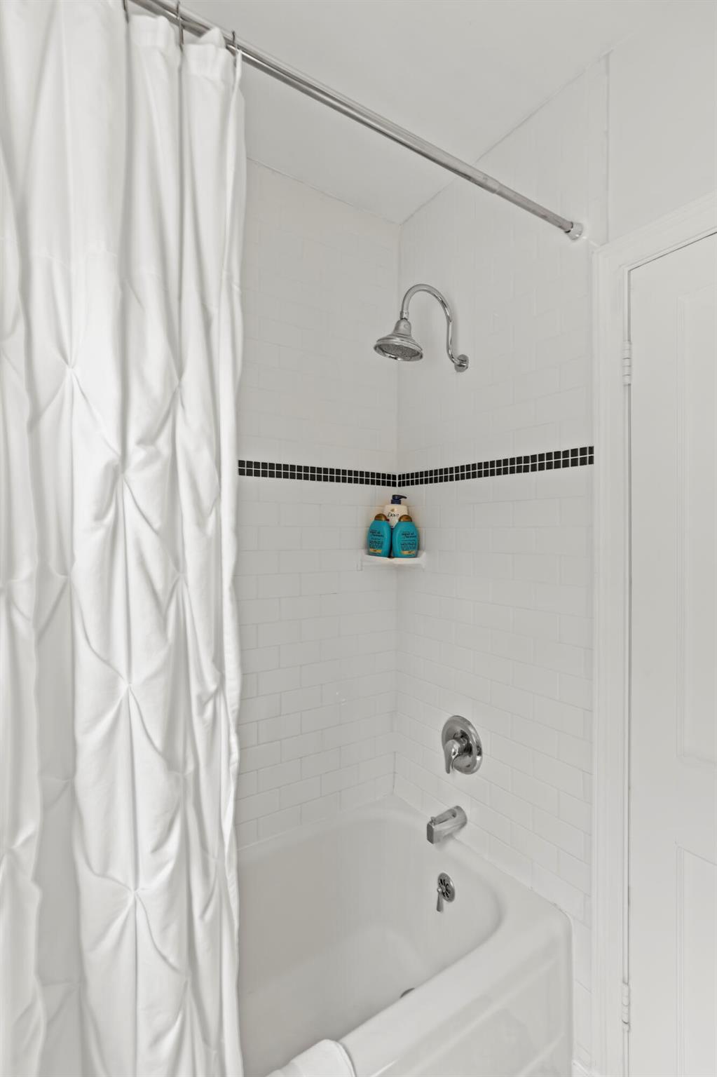 228 Walton Boulevard