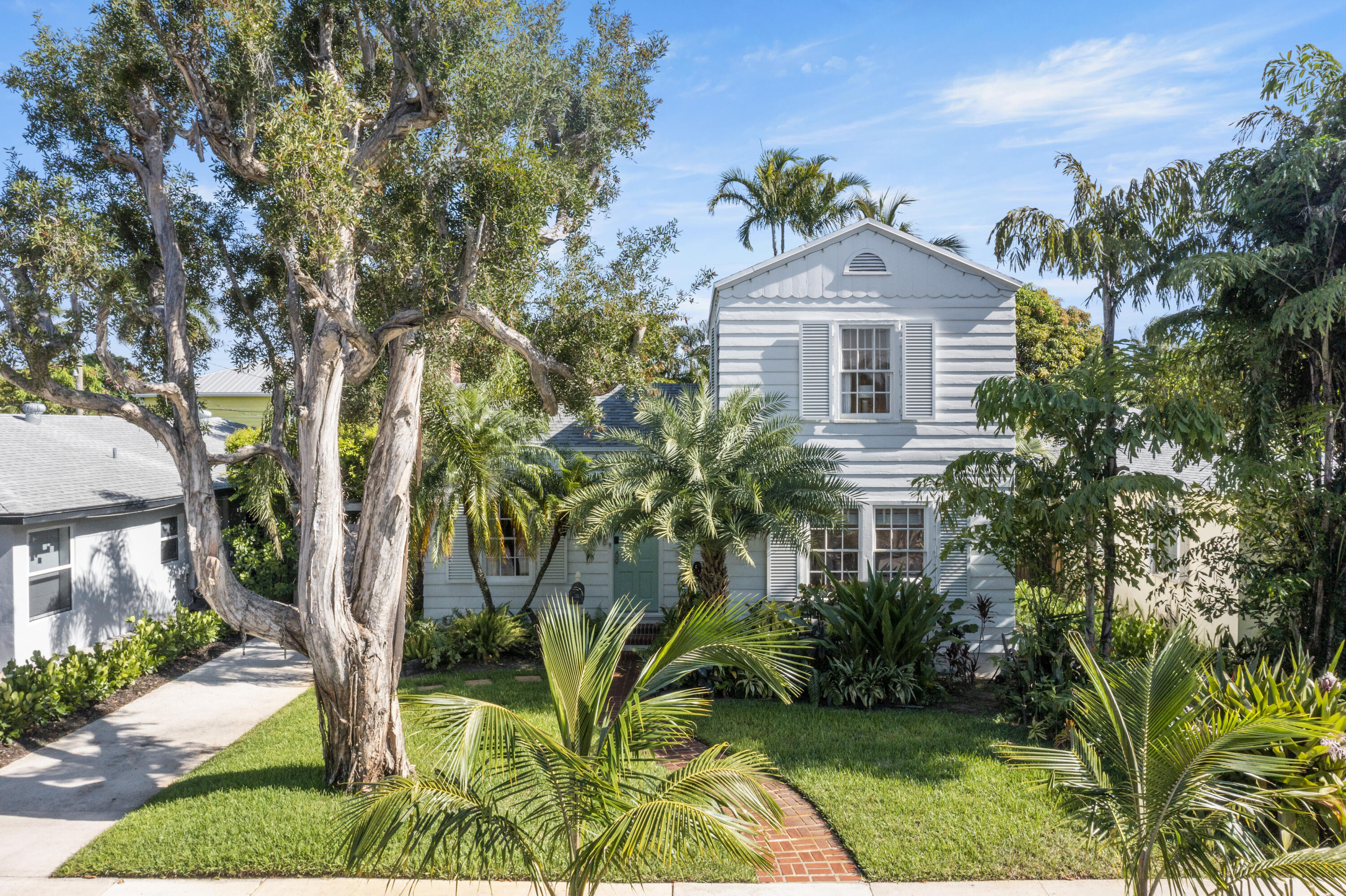 228 Walton Boulevard