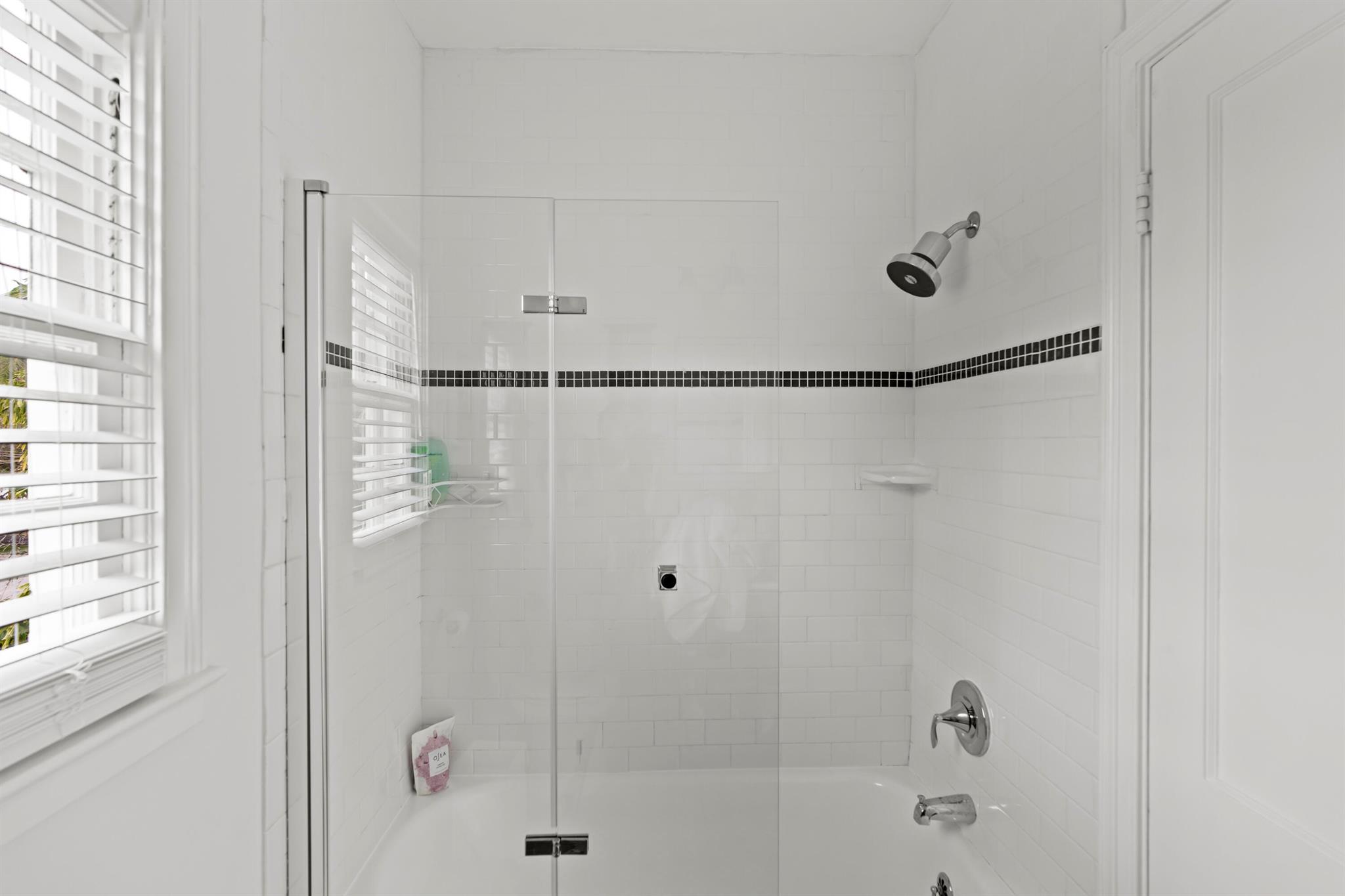 228 Walton Boulevard