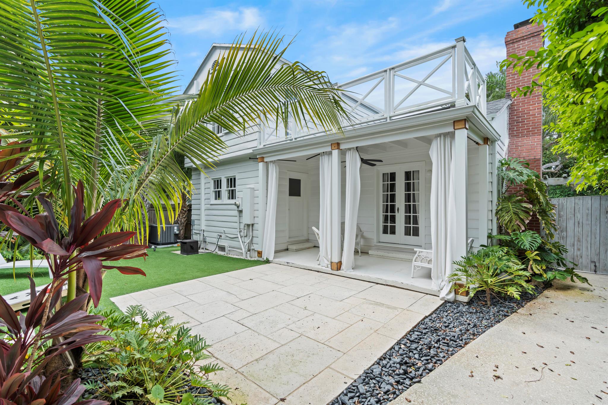 228 Walton Boulevard