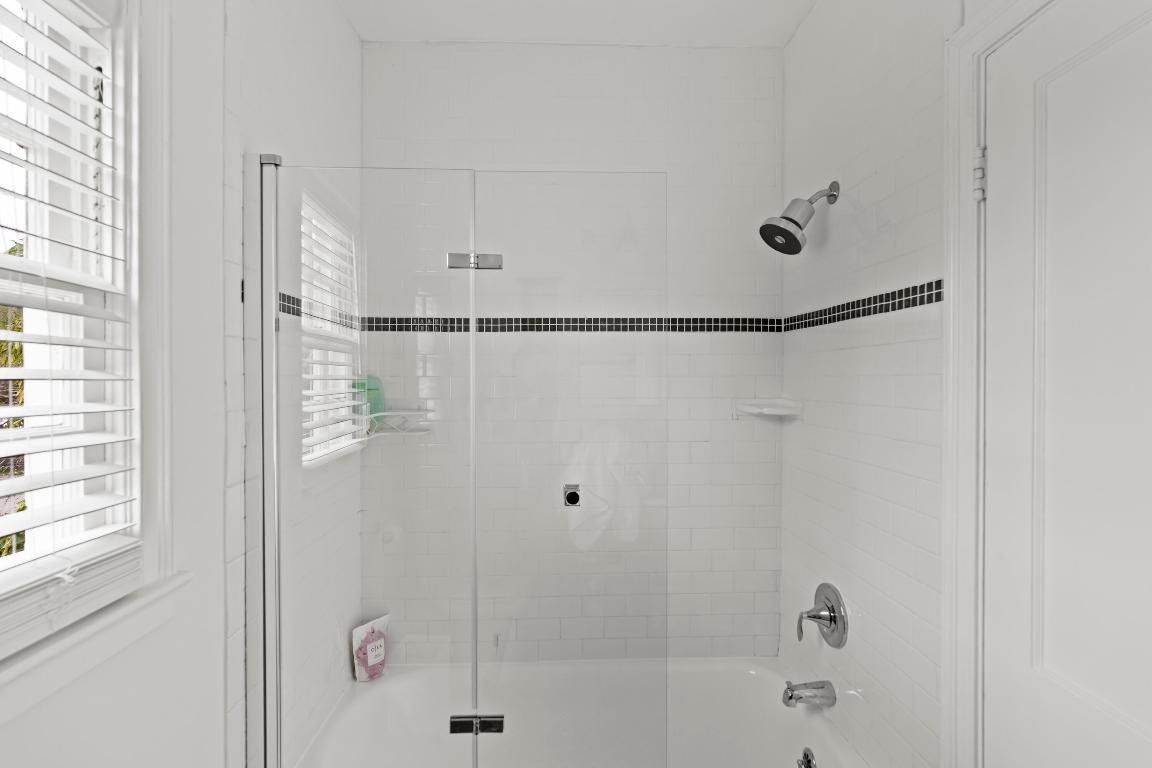 228 Walton Boulevard