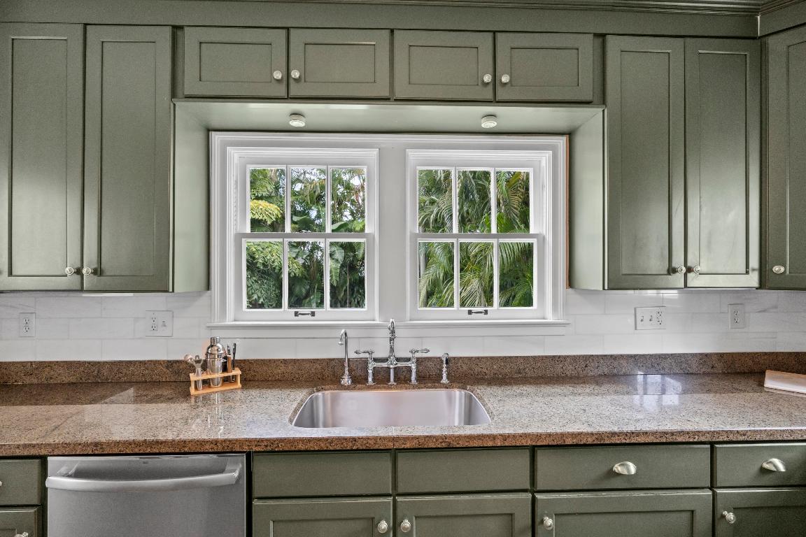 228 Walton Boulevard