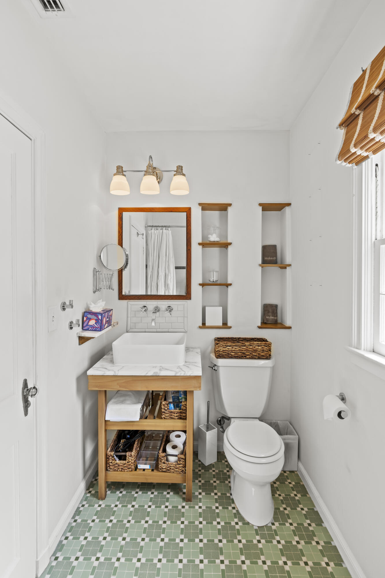 228 Walton Boulevard