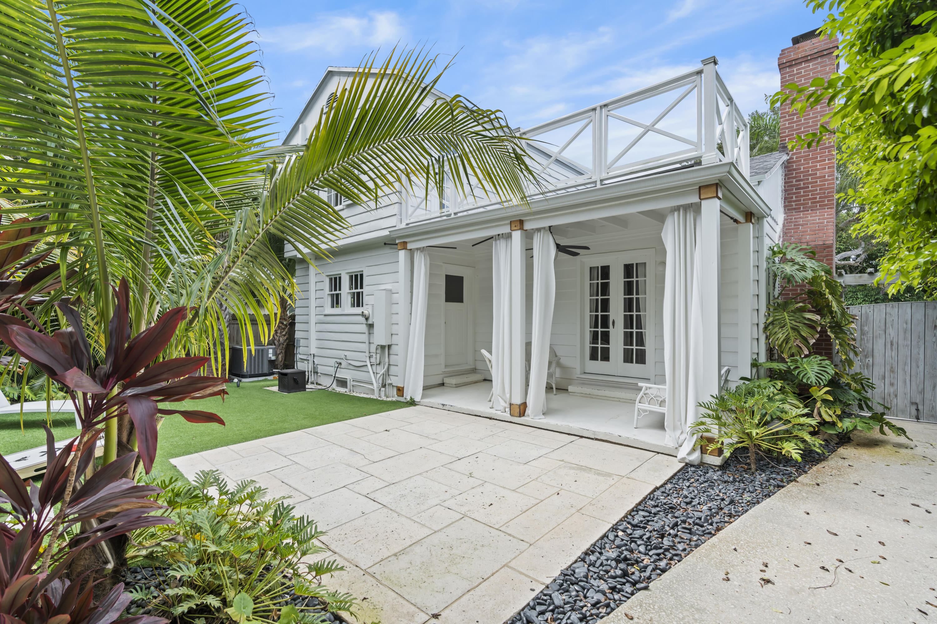 228 Walton Boulevard