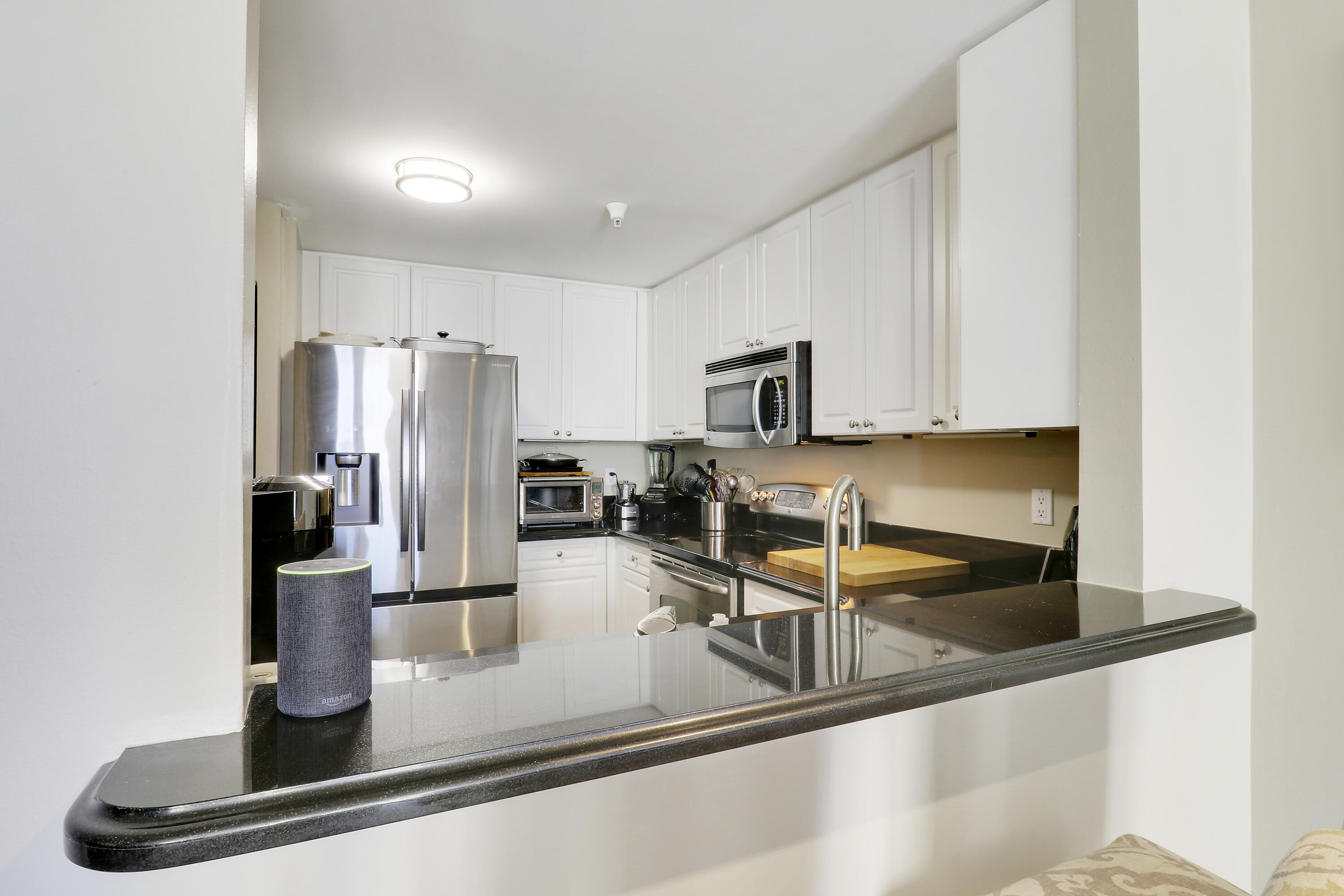 255 Evernia Street 801