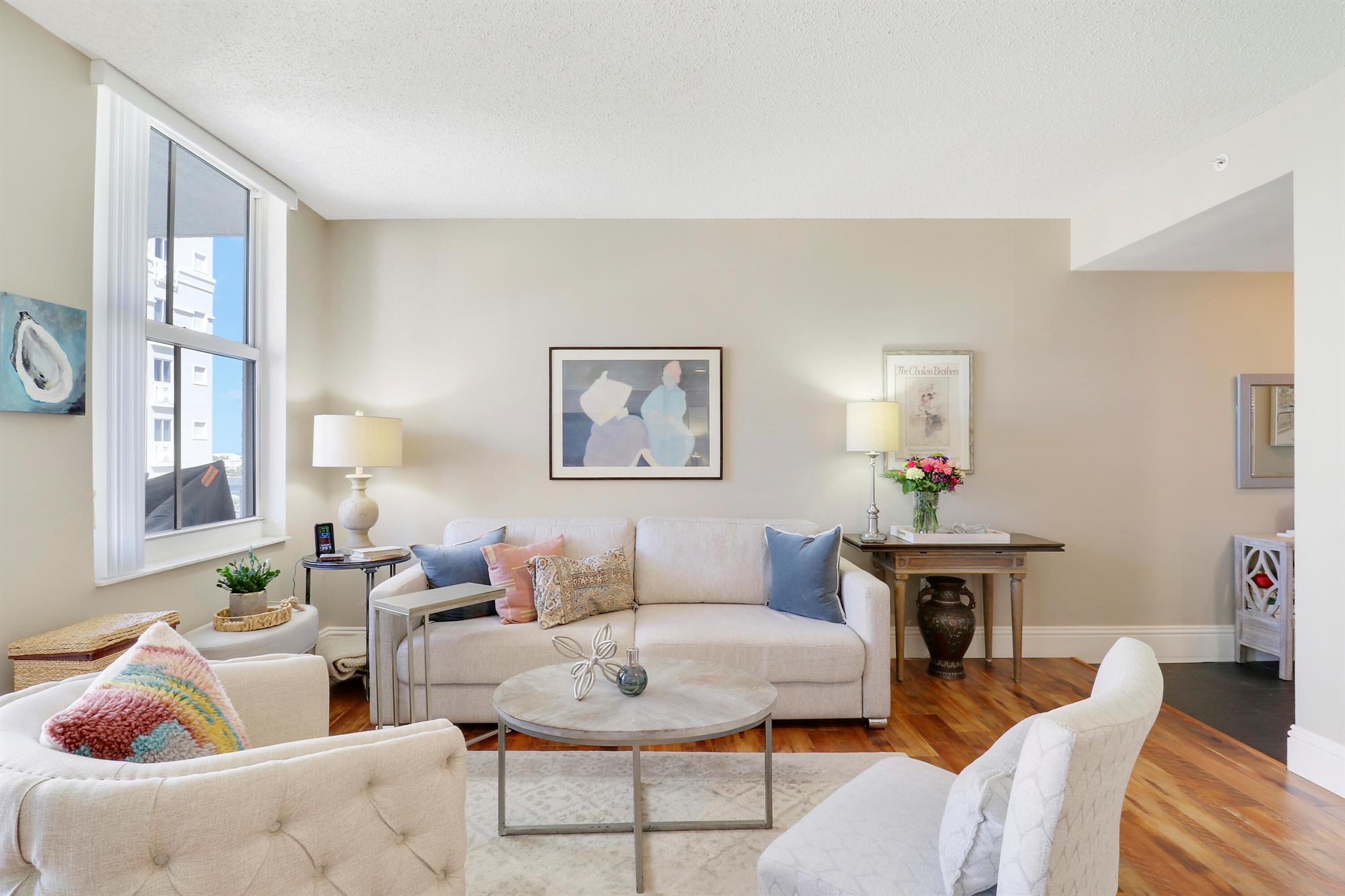 255 Evernia Street 801