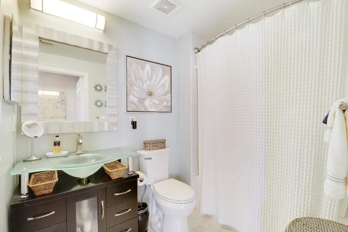 255 Evernia Street 801