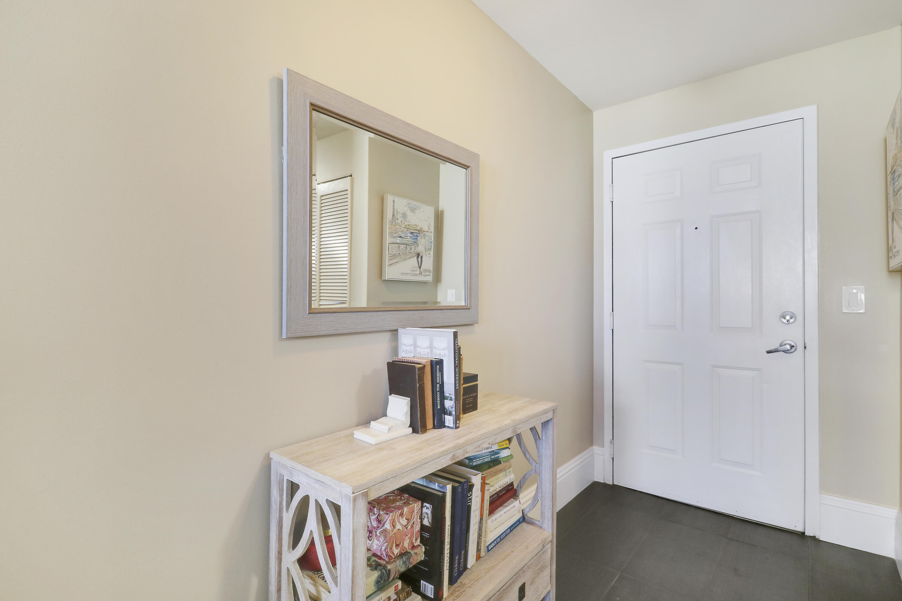 255 Evernia Street 801