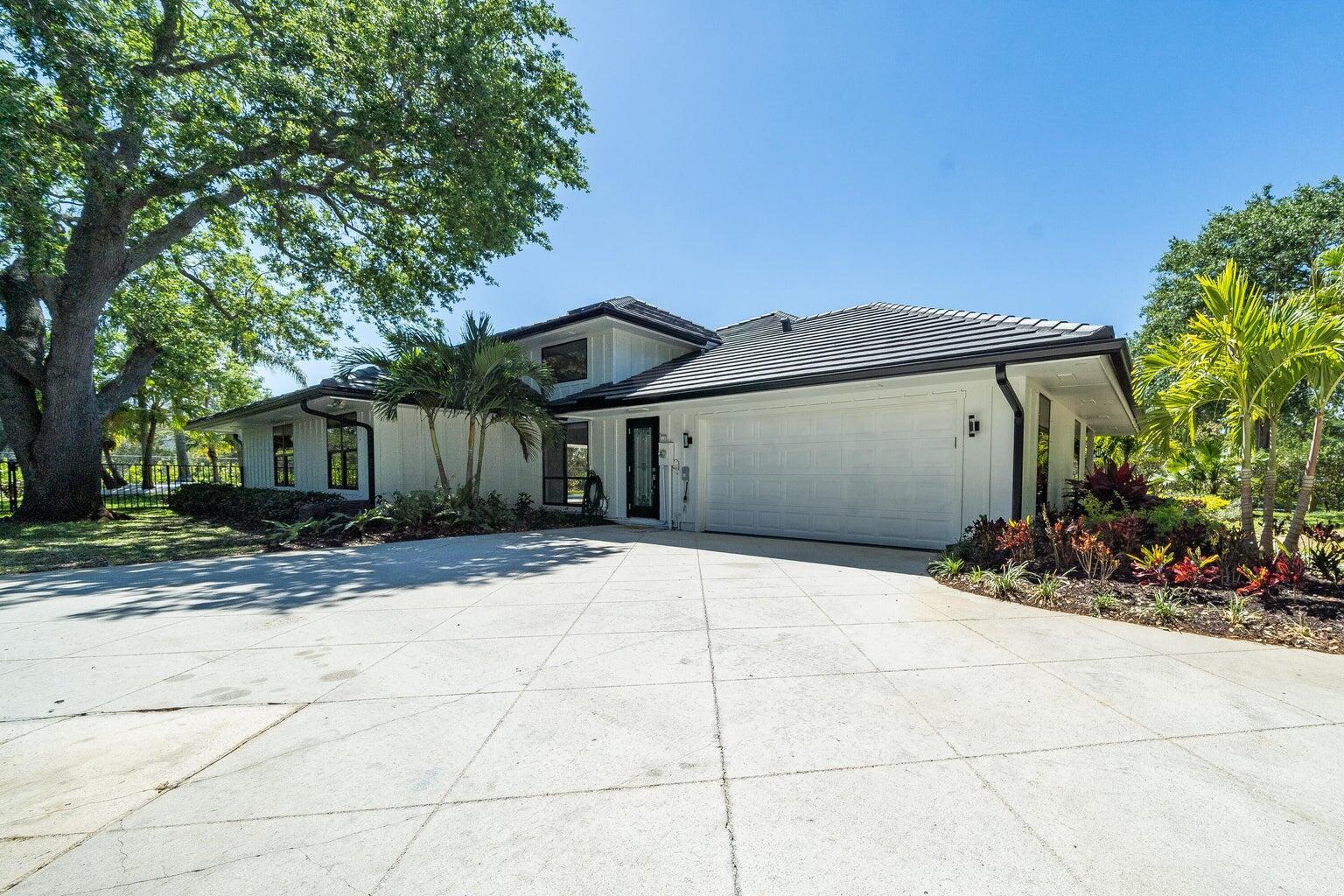 18721 SE River Ridge Road