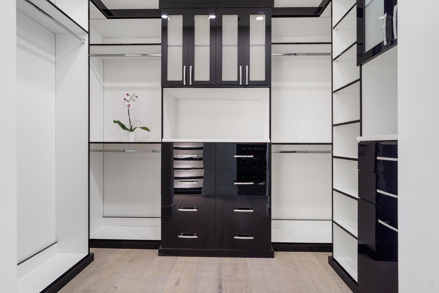 18721 SE River Ridge Road