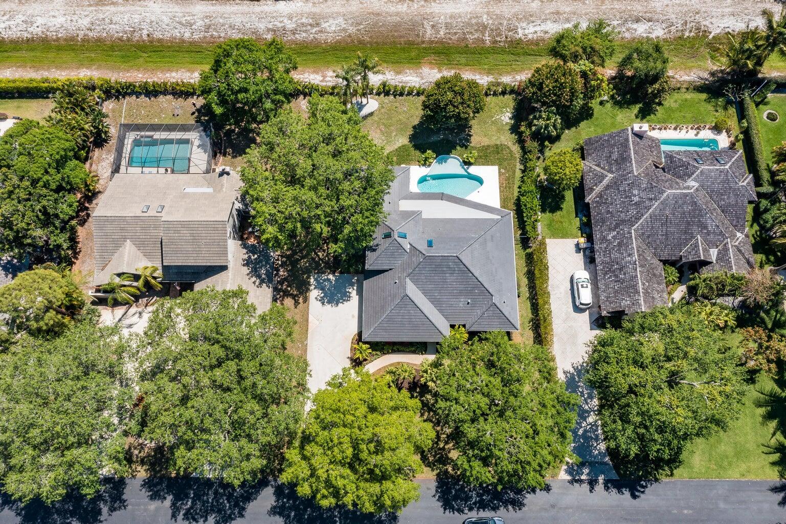 18721 SE River Ridge Road