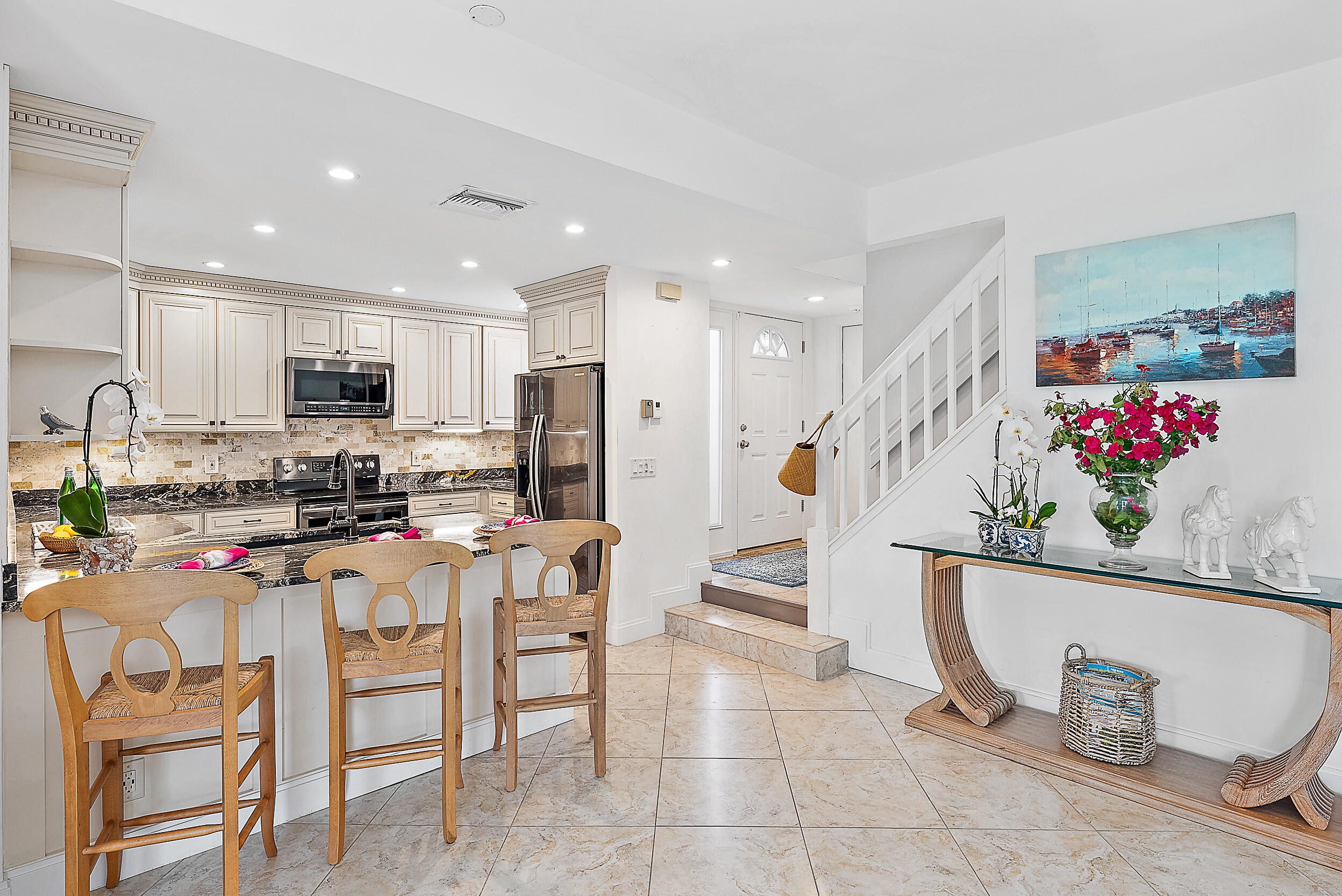 2703 Fairway Drive N