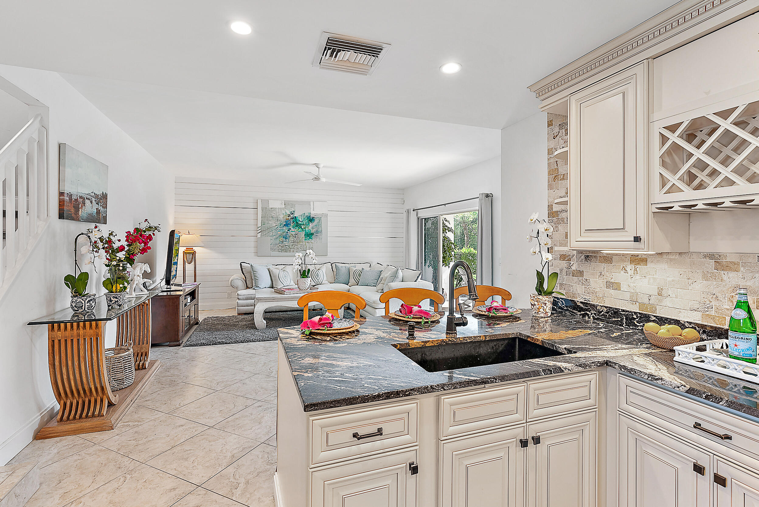 2703 Fairway Drive N