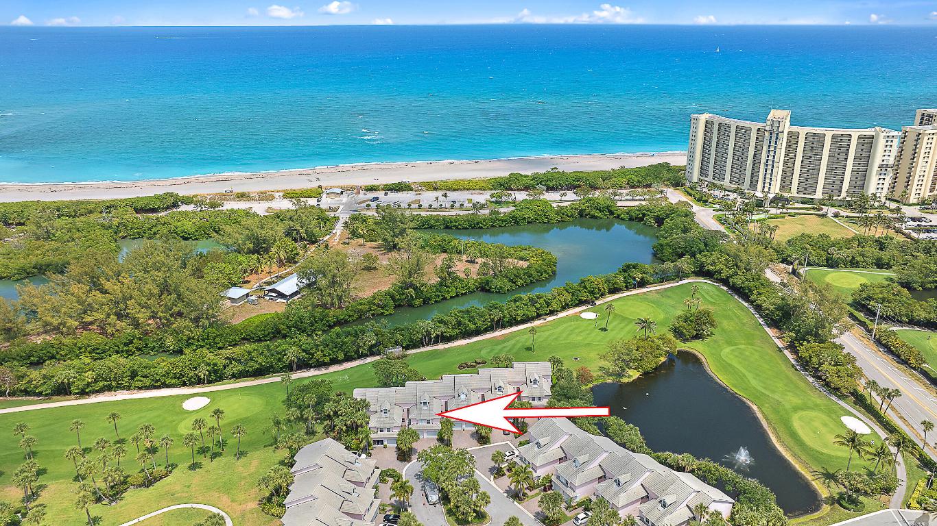 2703 Fairway Drive N