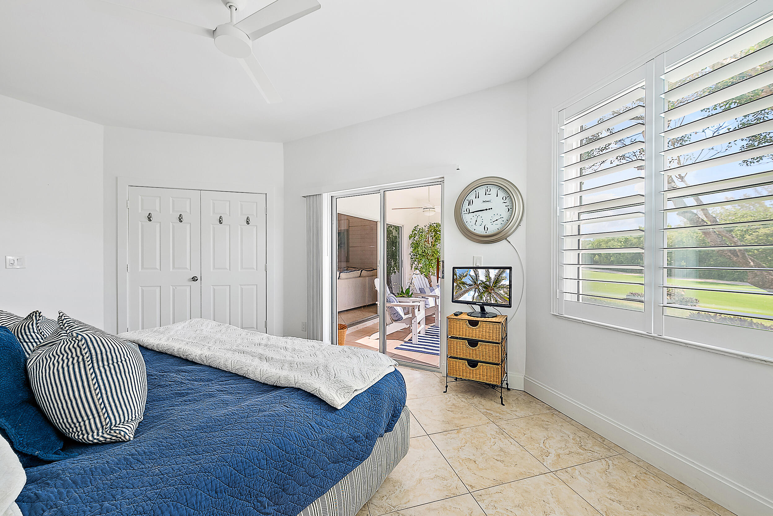 2703 Fairway Drive N