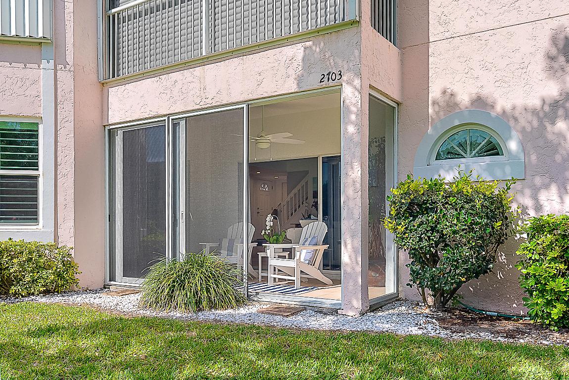 2703 Fairway Drive N