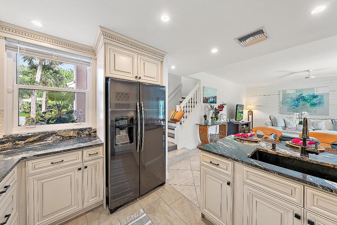 2703 Fairway Drive N