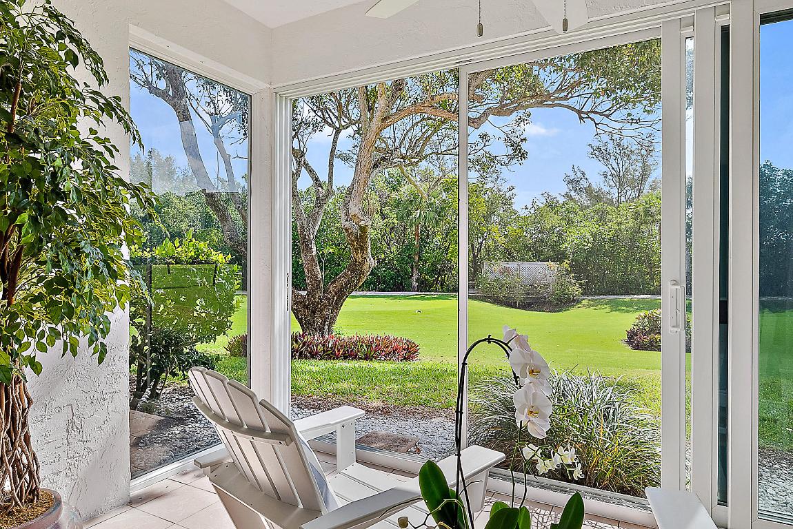 2703 Fairway Drive N