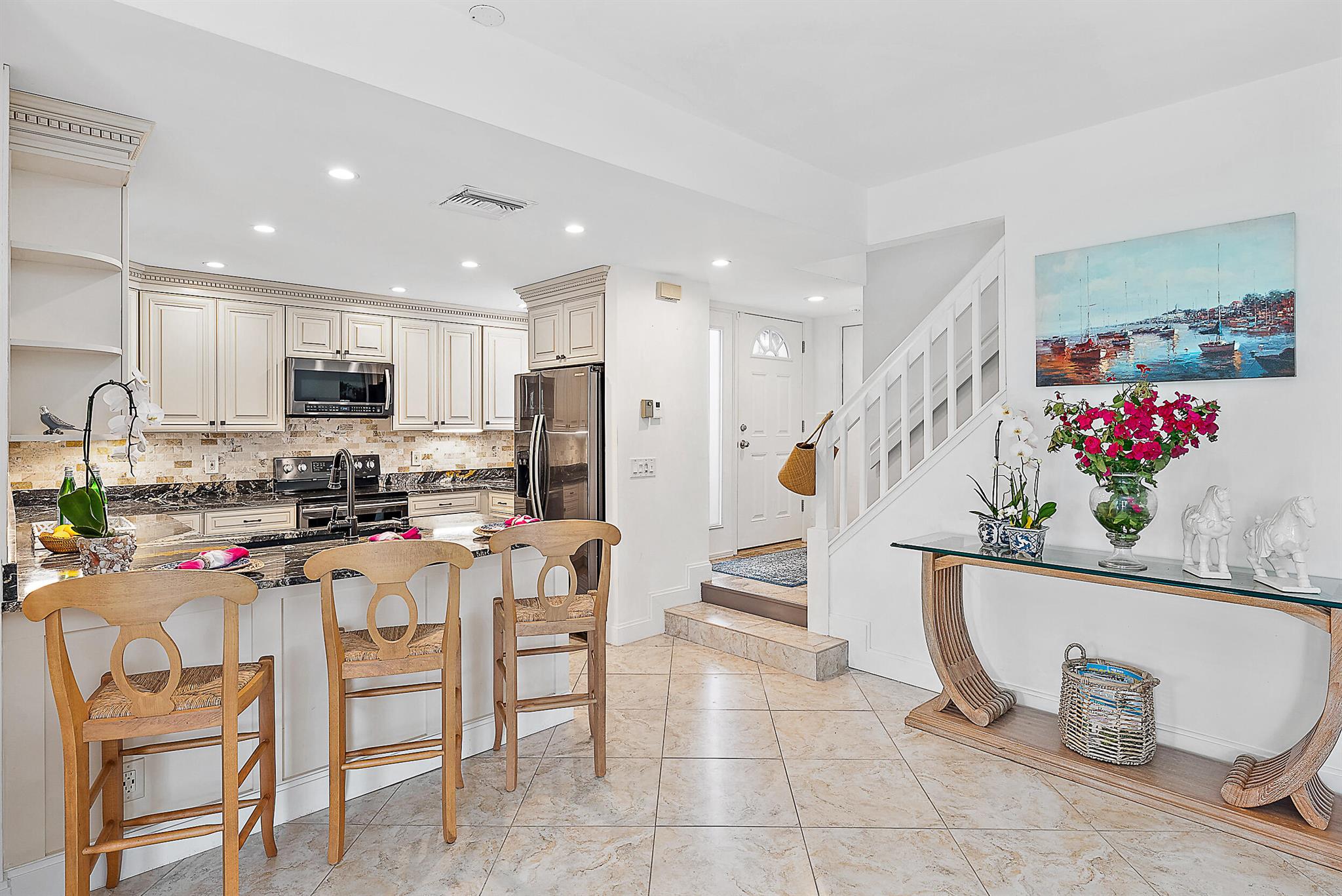 2703 Fairway Drive N