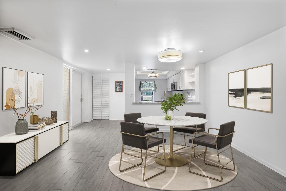 1801 Consulate Place 101