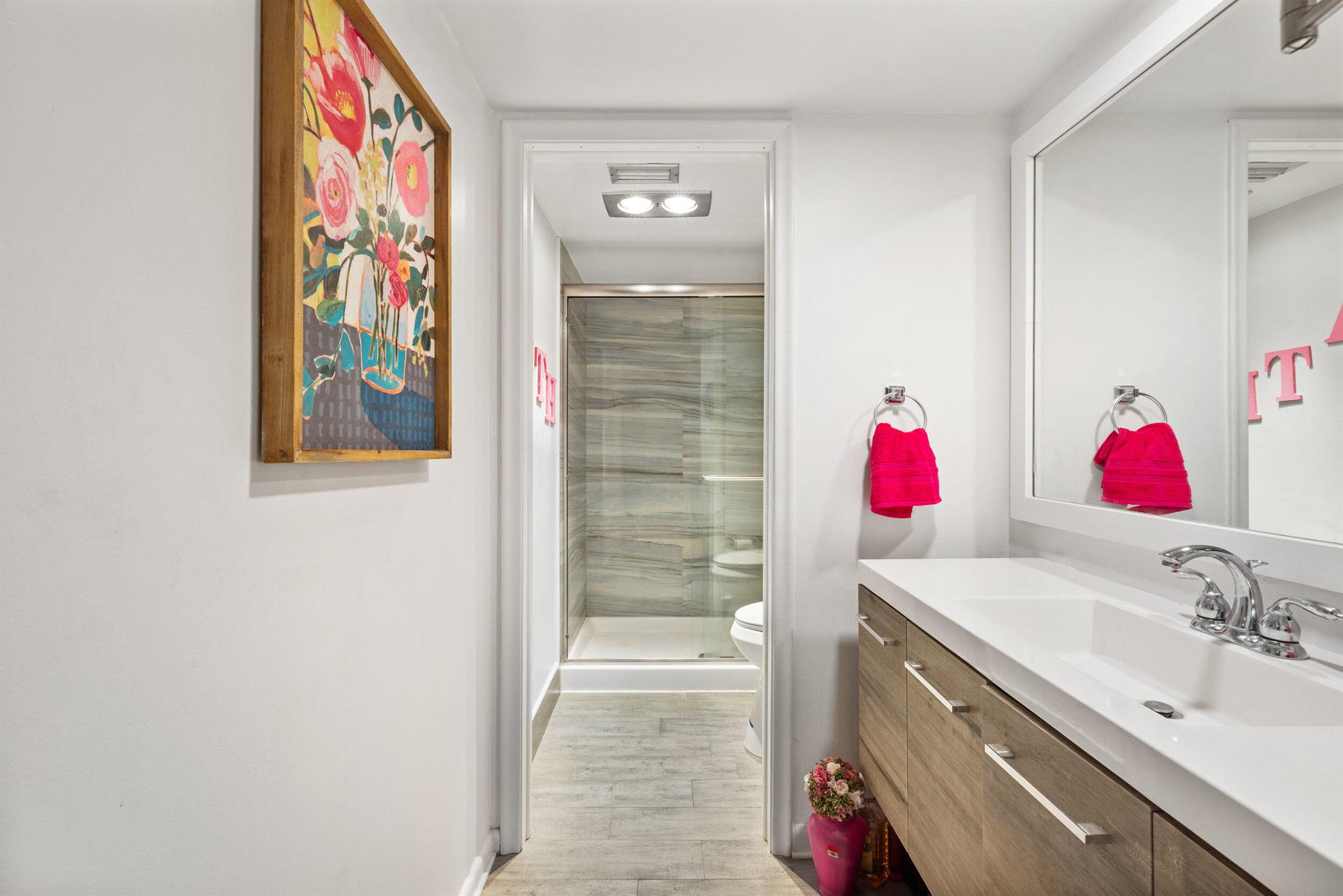 1801 Consulate Place 101