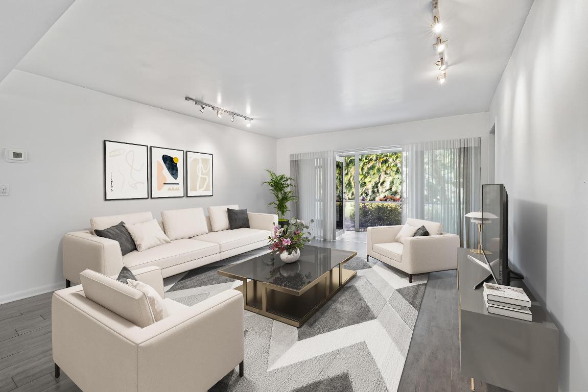 1801 Consulate Place 101