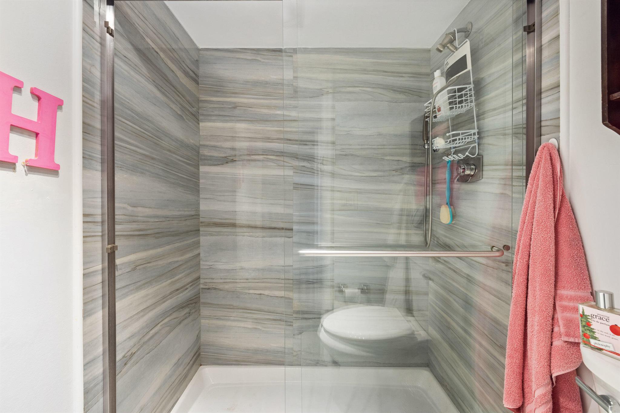 1801 Consulate Place 101