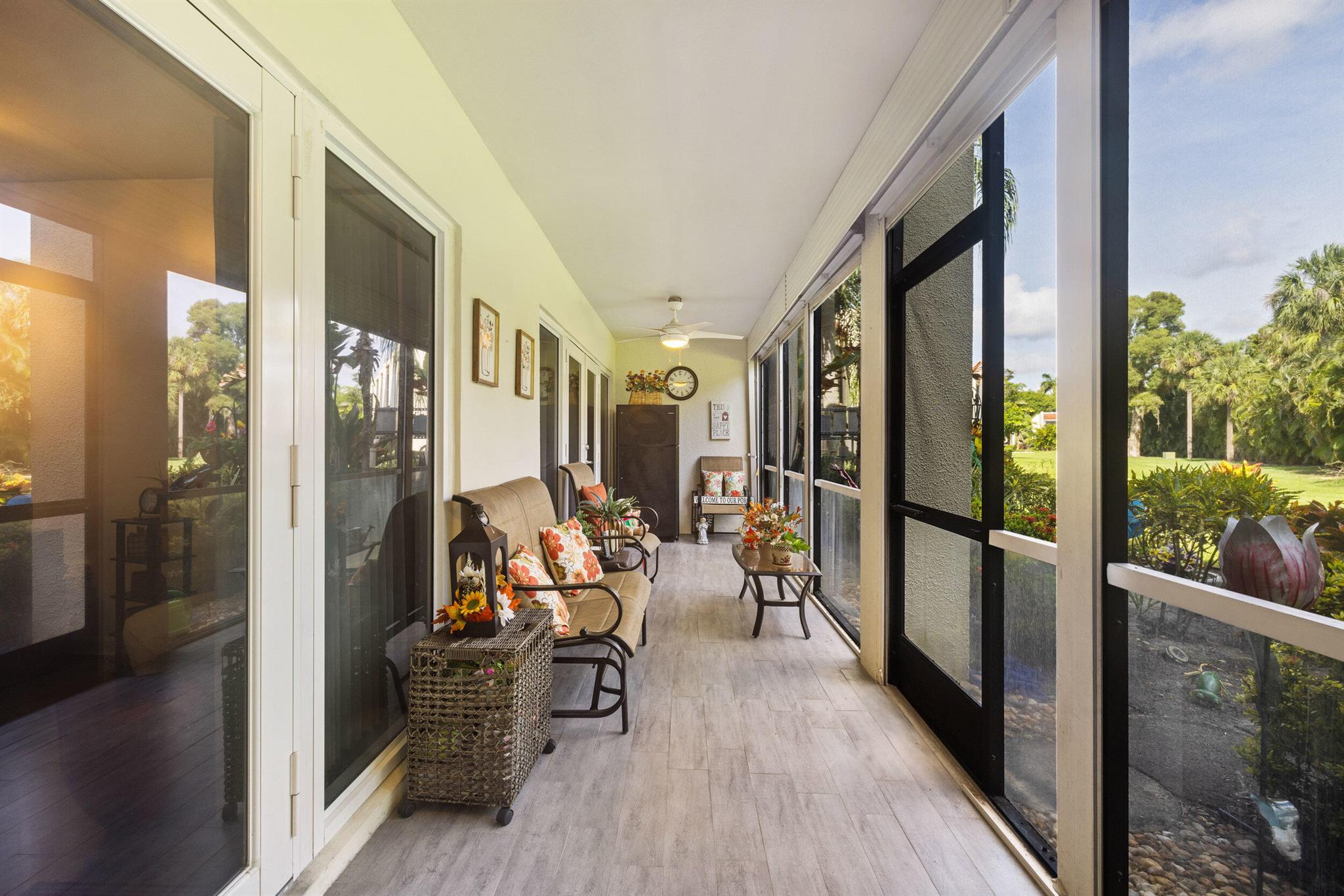 1801 Consulate Place 101