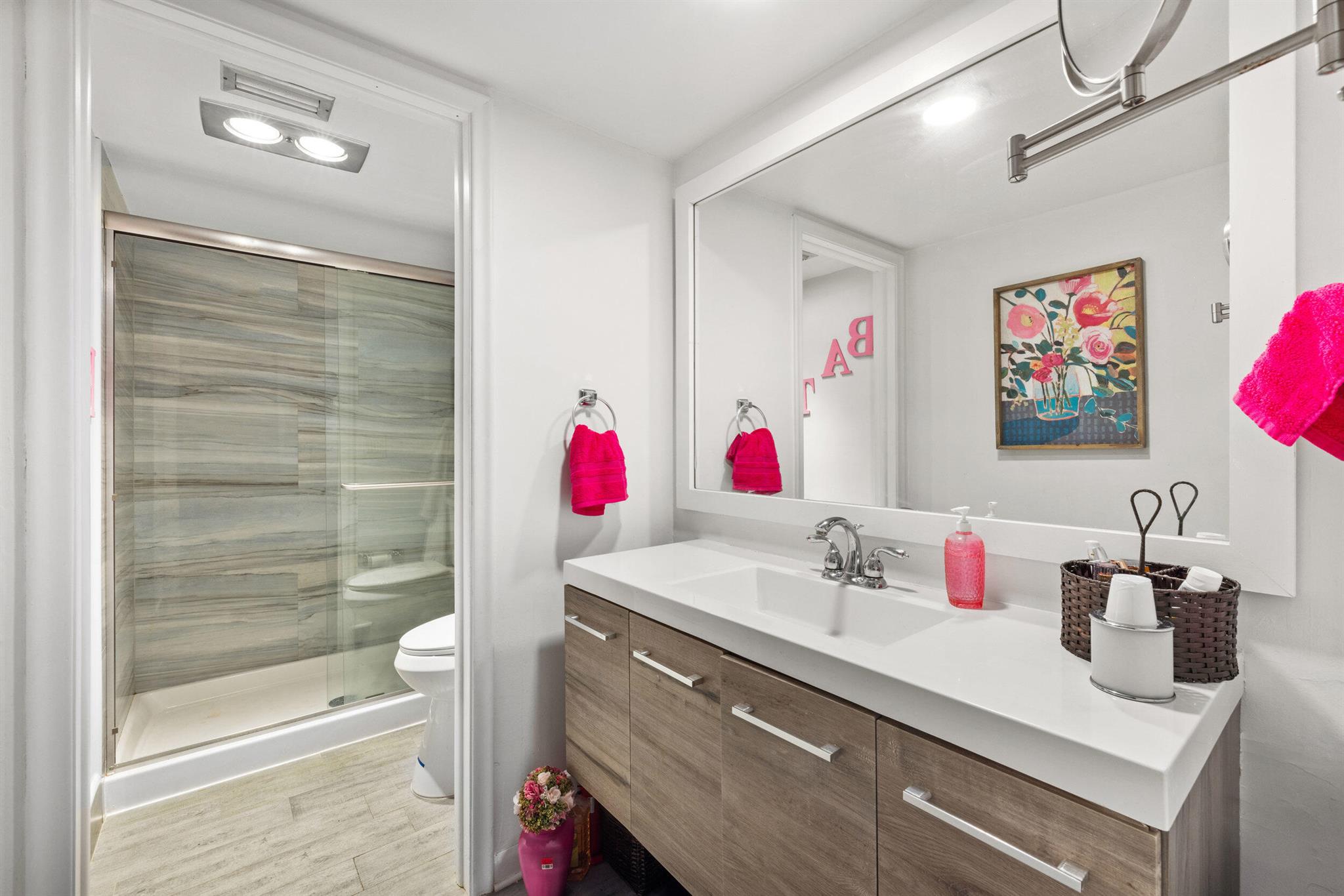 1801 Consulate Place 101