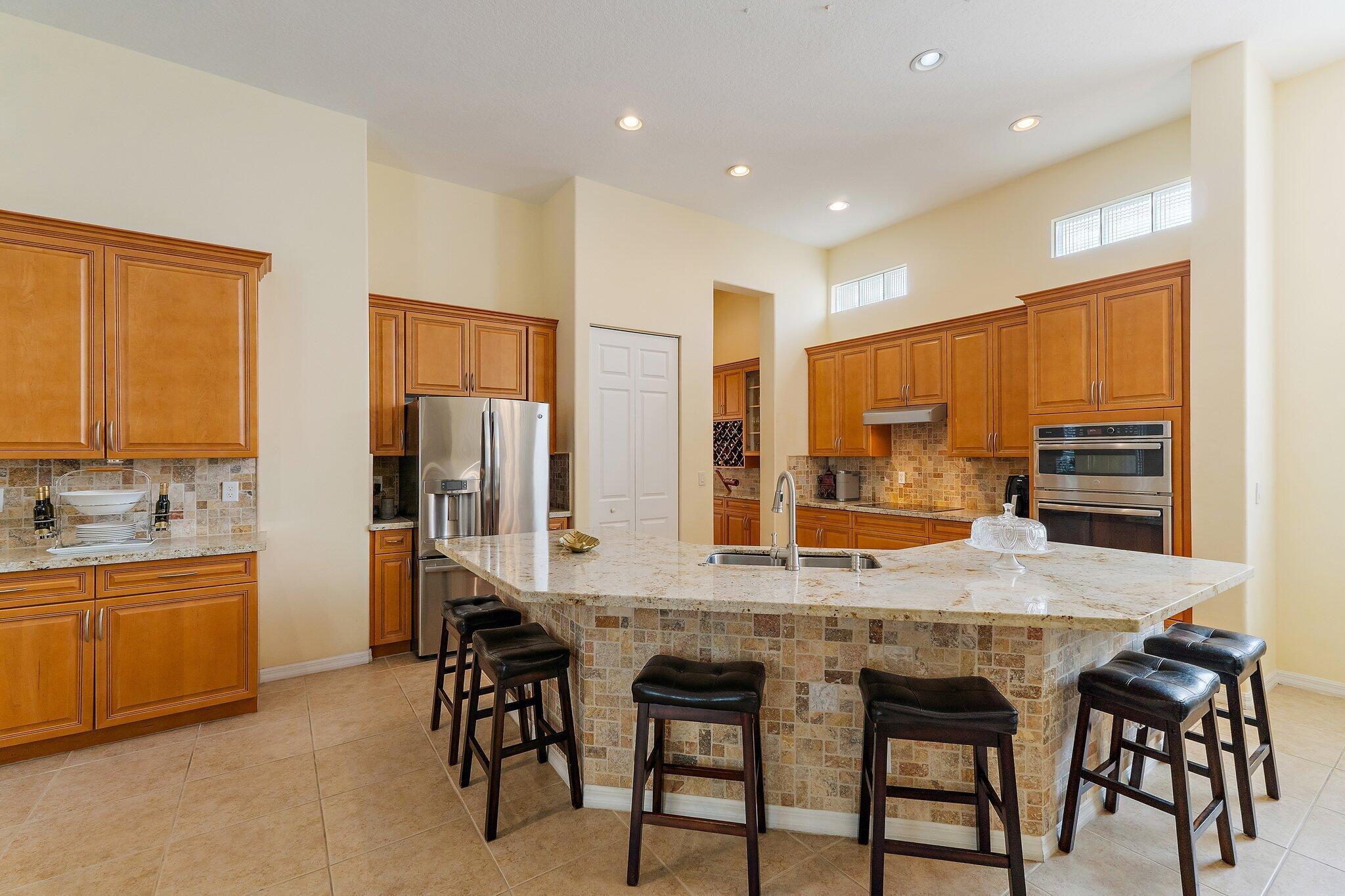 9389 Osprey Isles Boulevard