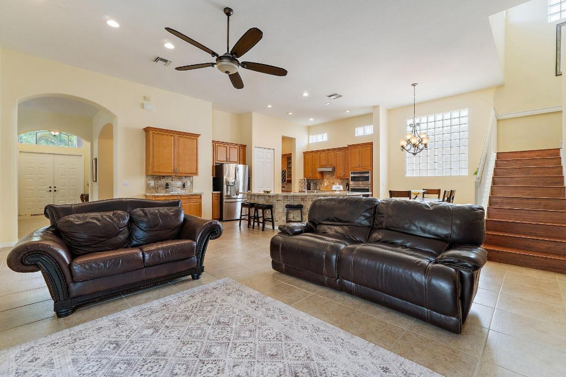 9389 Osprey Isles Boulevard