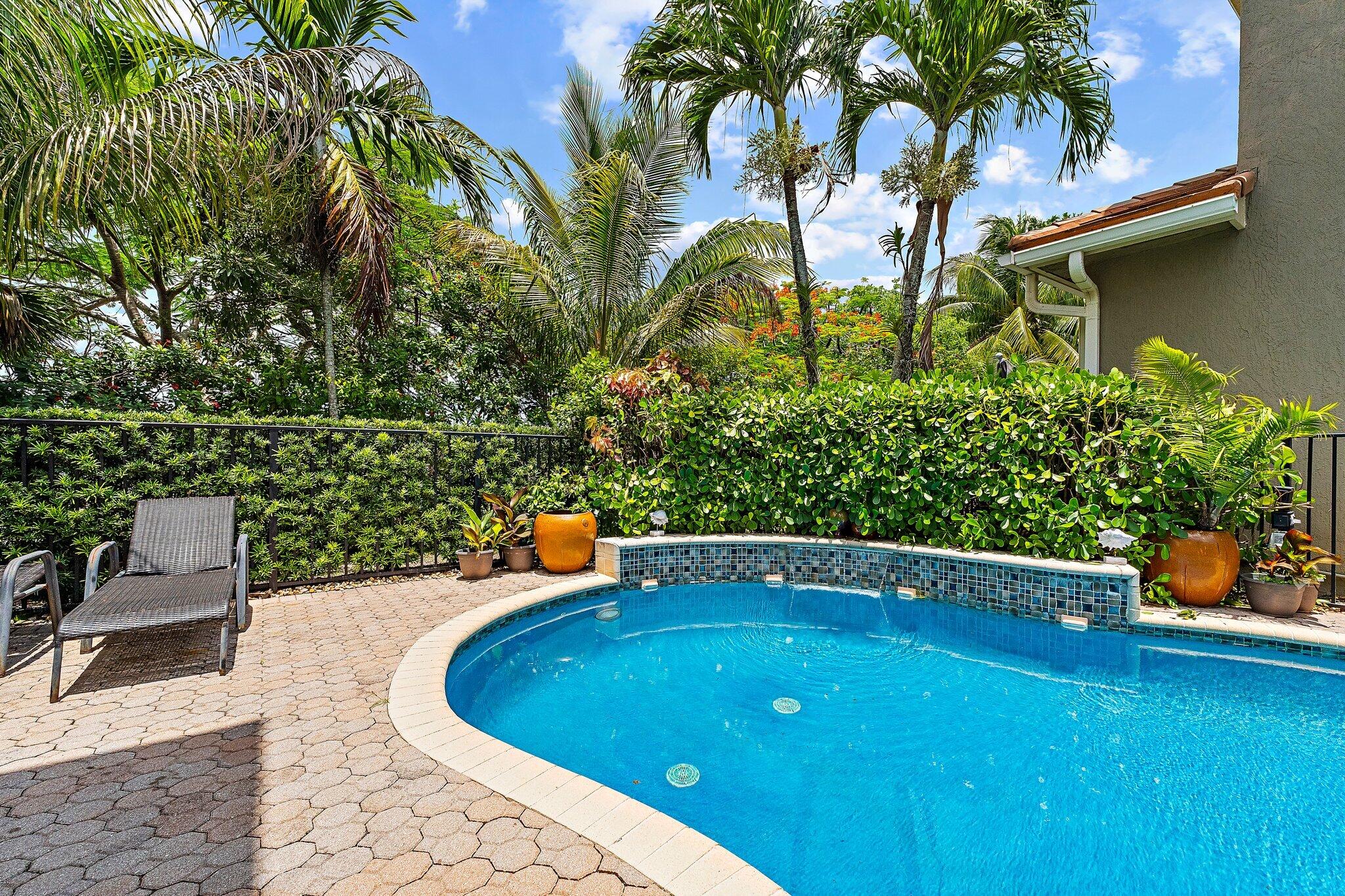 9389 Osprey Isles Boulevard