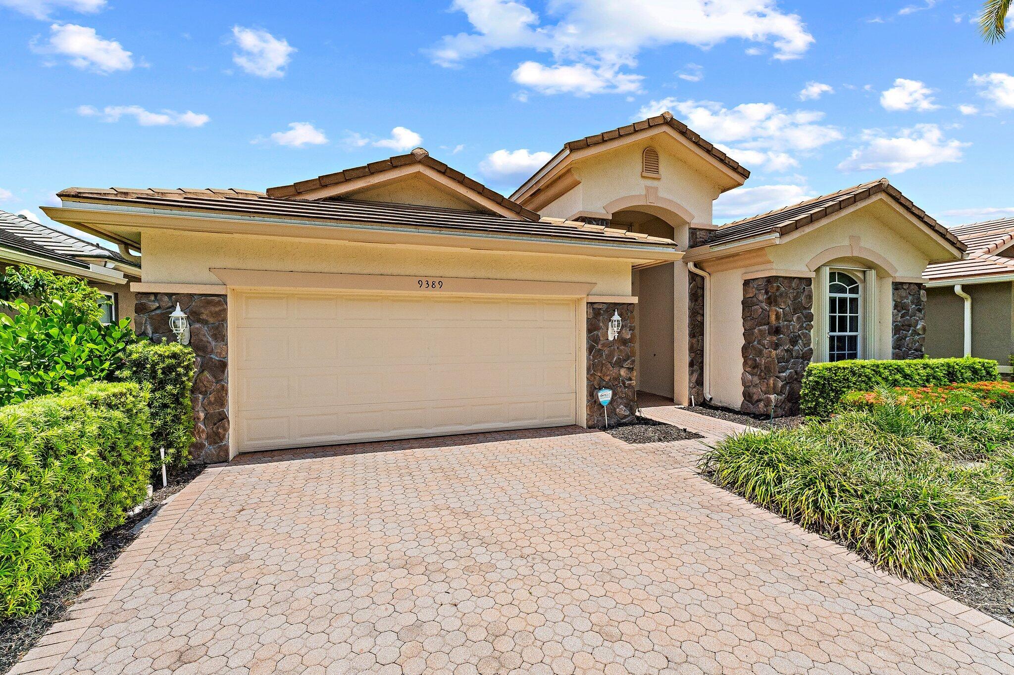 9389 Osprey Isles Boulevard