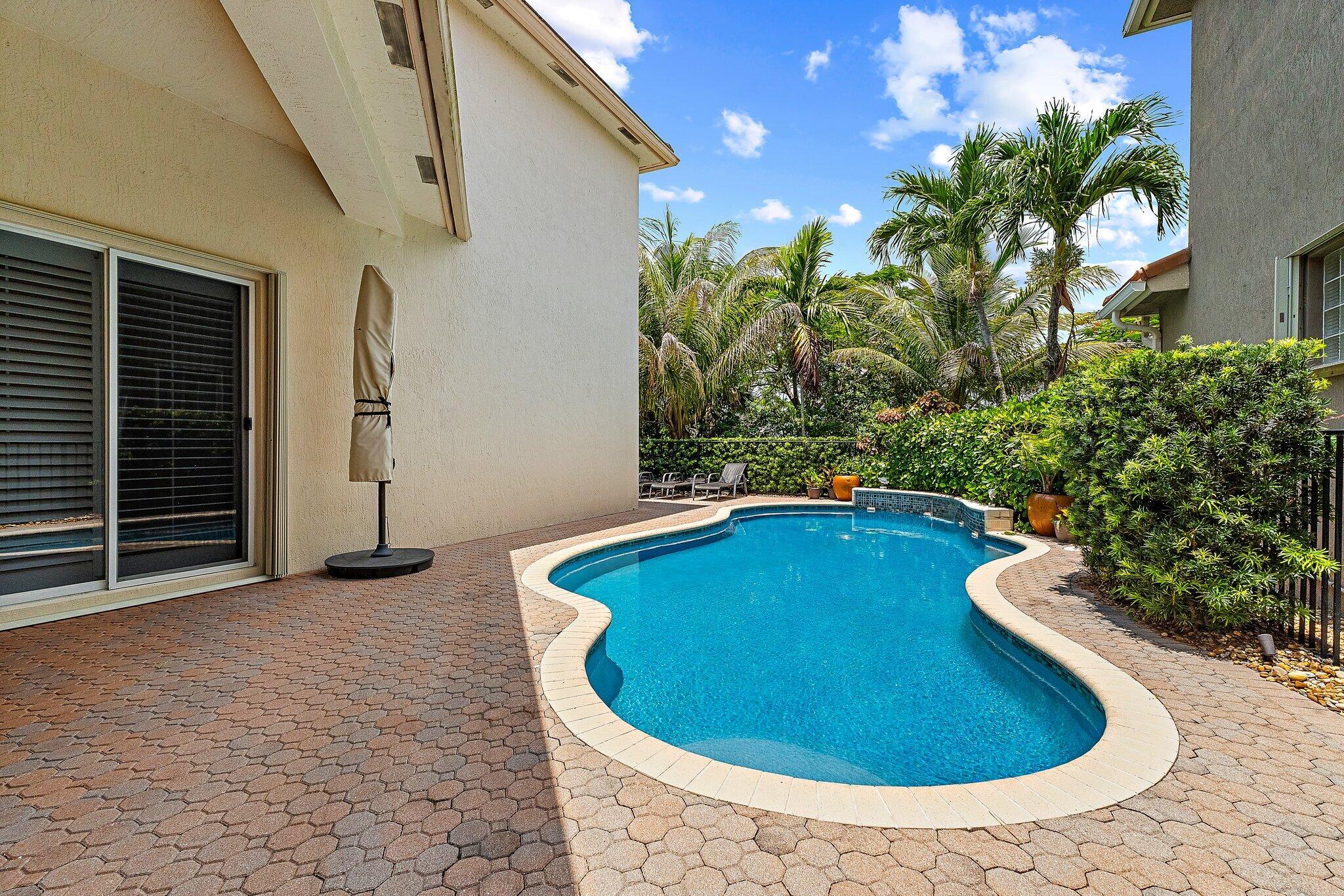 9389 Osprey Isles Boulevard