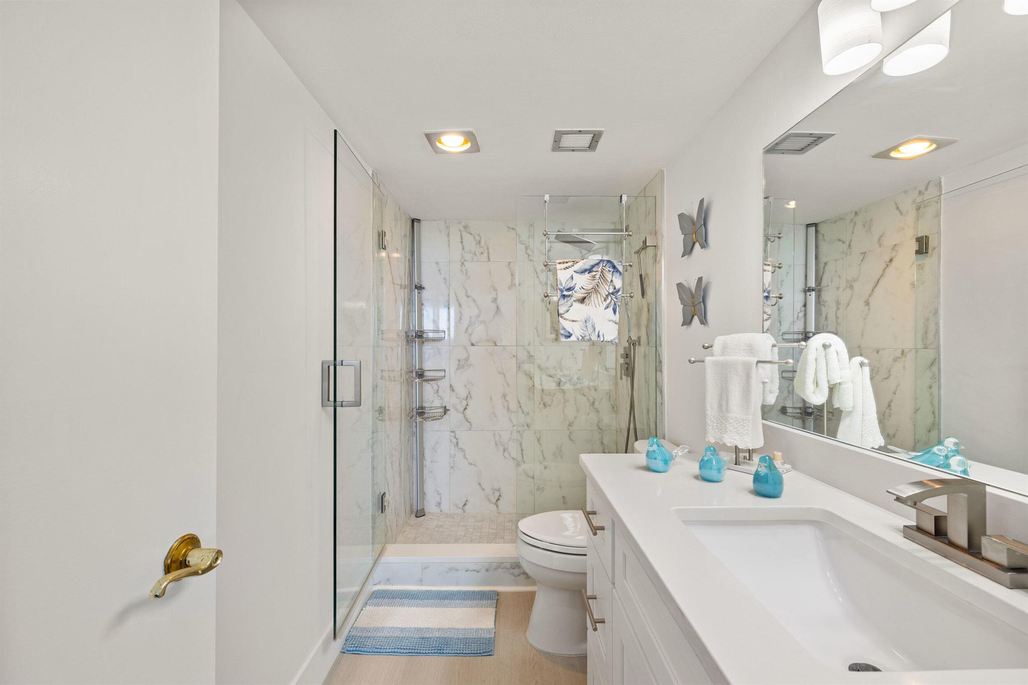 2000 Presidential Way 1702