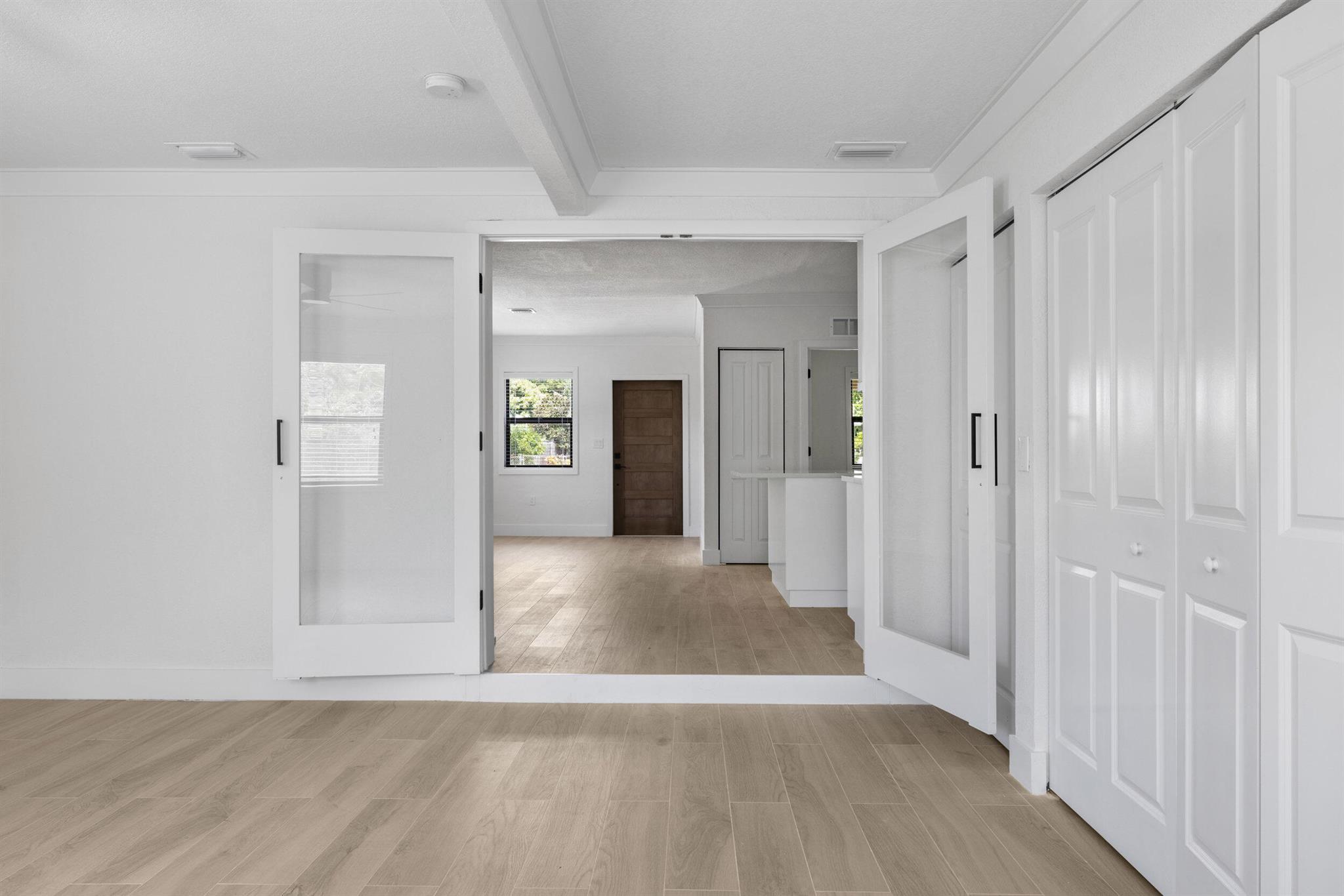 3015 Robert Road