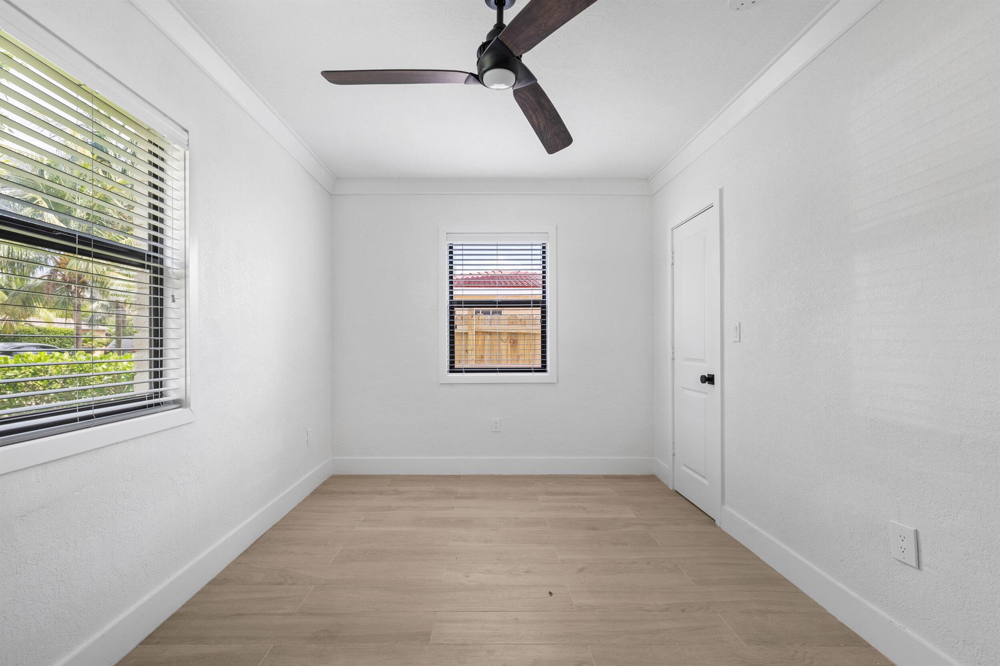 3015 Robert Road