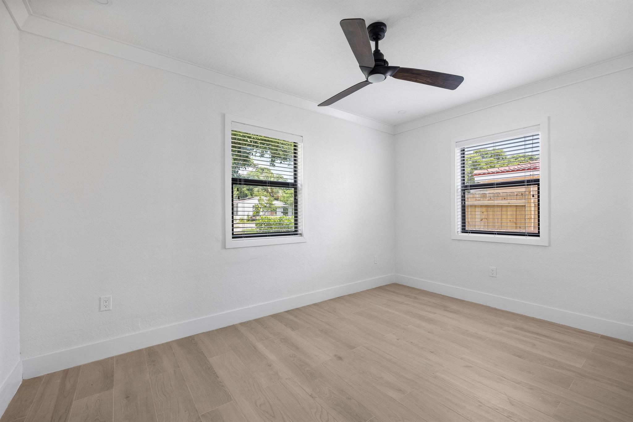 3015 Robert Road