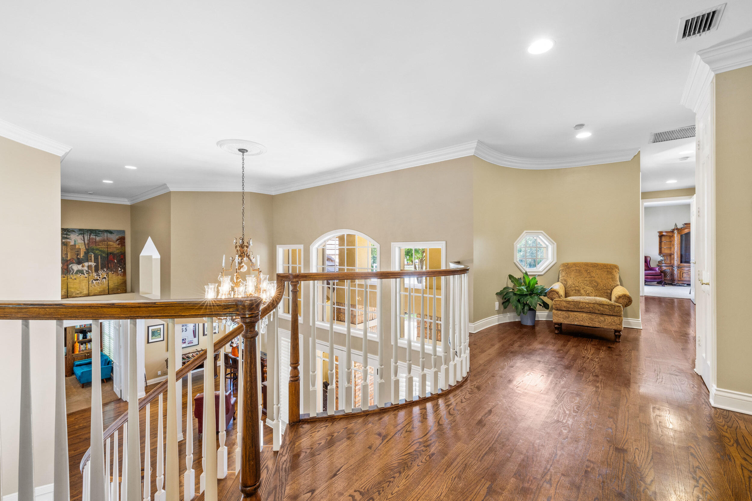 16 Glencairn Road