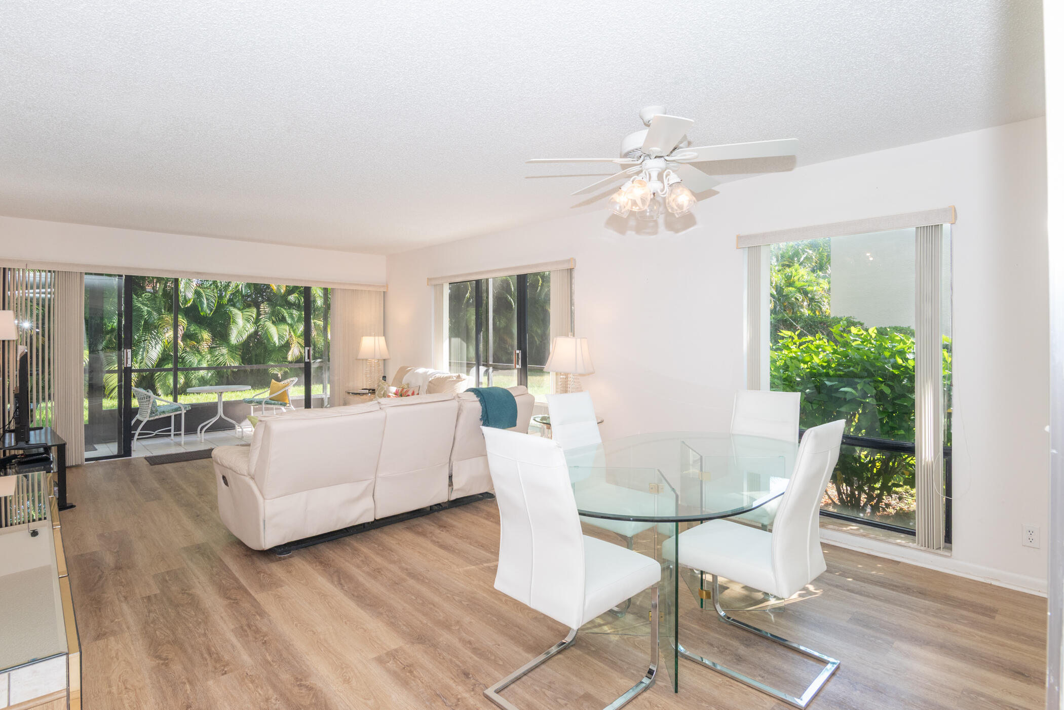 2550 Presidential Way 107